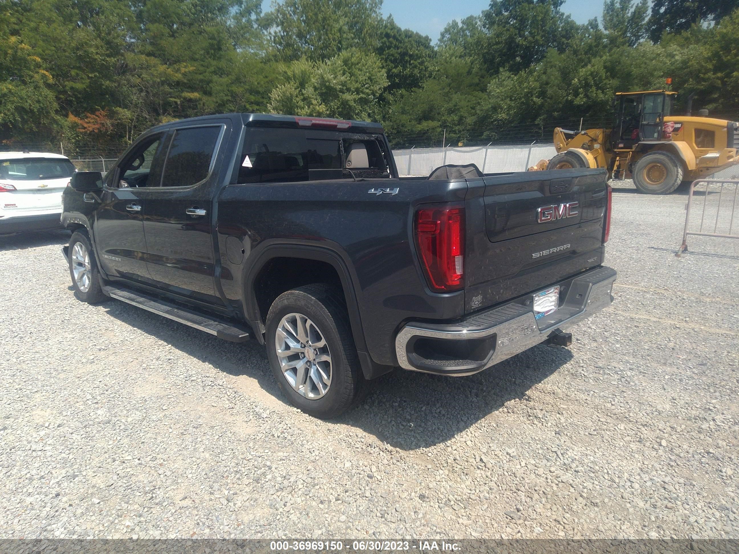 Photo 2 VIN: 3GTU9DED5KG145737 - GMC SIERRA 