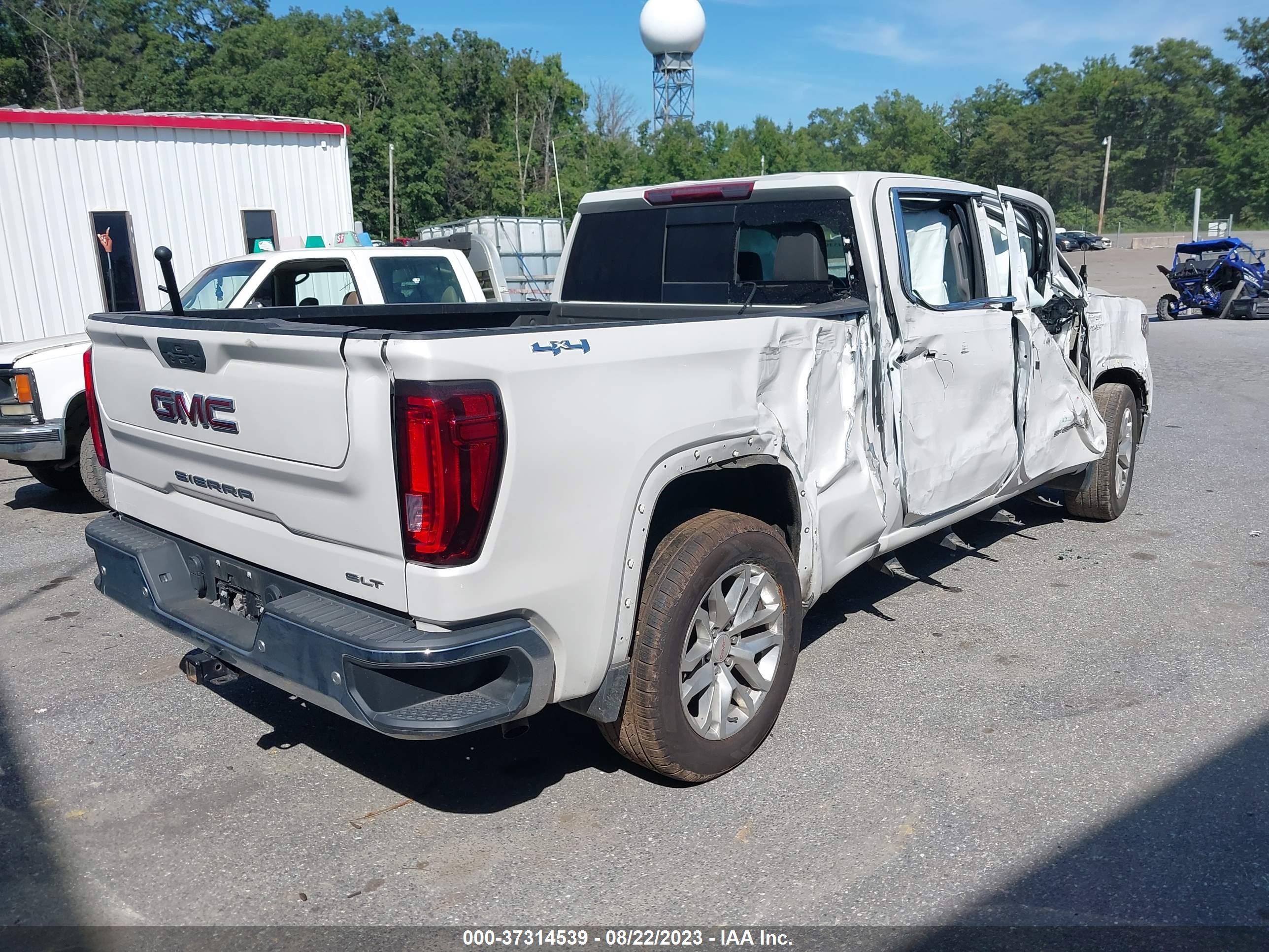 Photo 3 VIN: 3GTU9DED7LG189160 - GMC SIERRA 