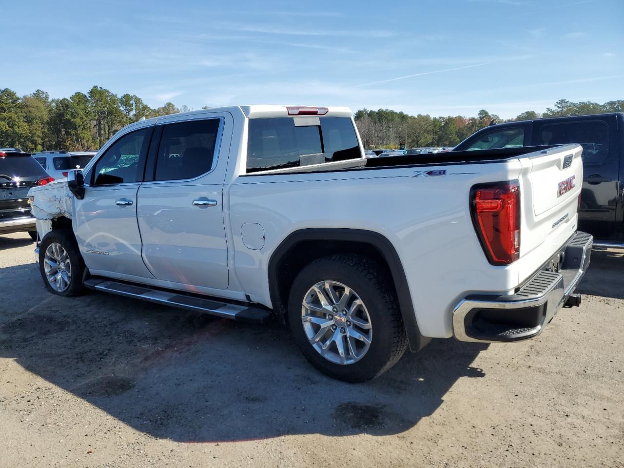 Photo 1 VIN: 3GTU9DED7NG142018 - GMC SIERRA 