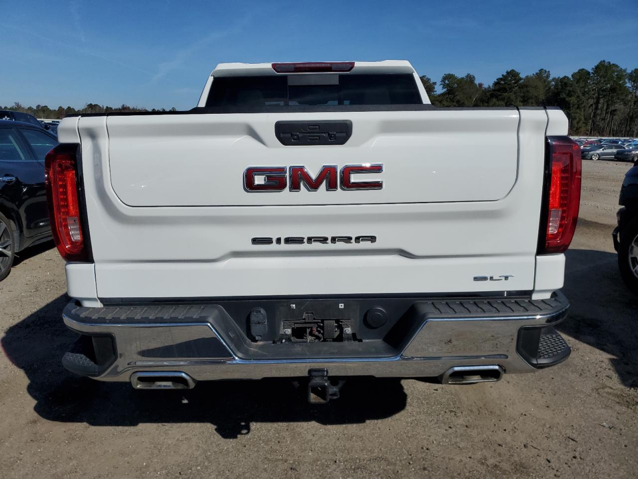 Photo 5 VIN: 3GTU9DED7NG142018 - GMC SIERRA 