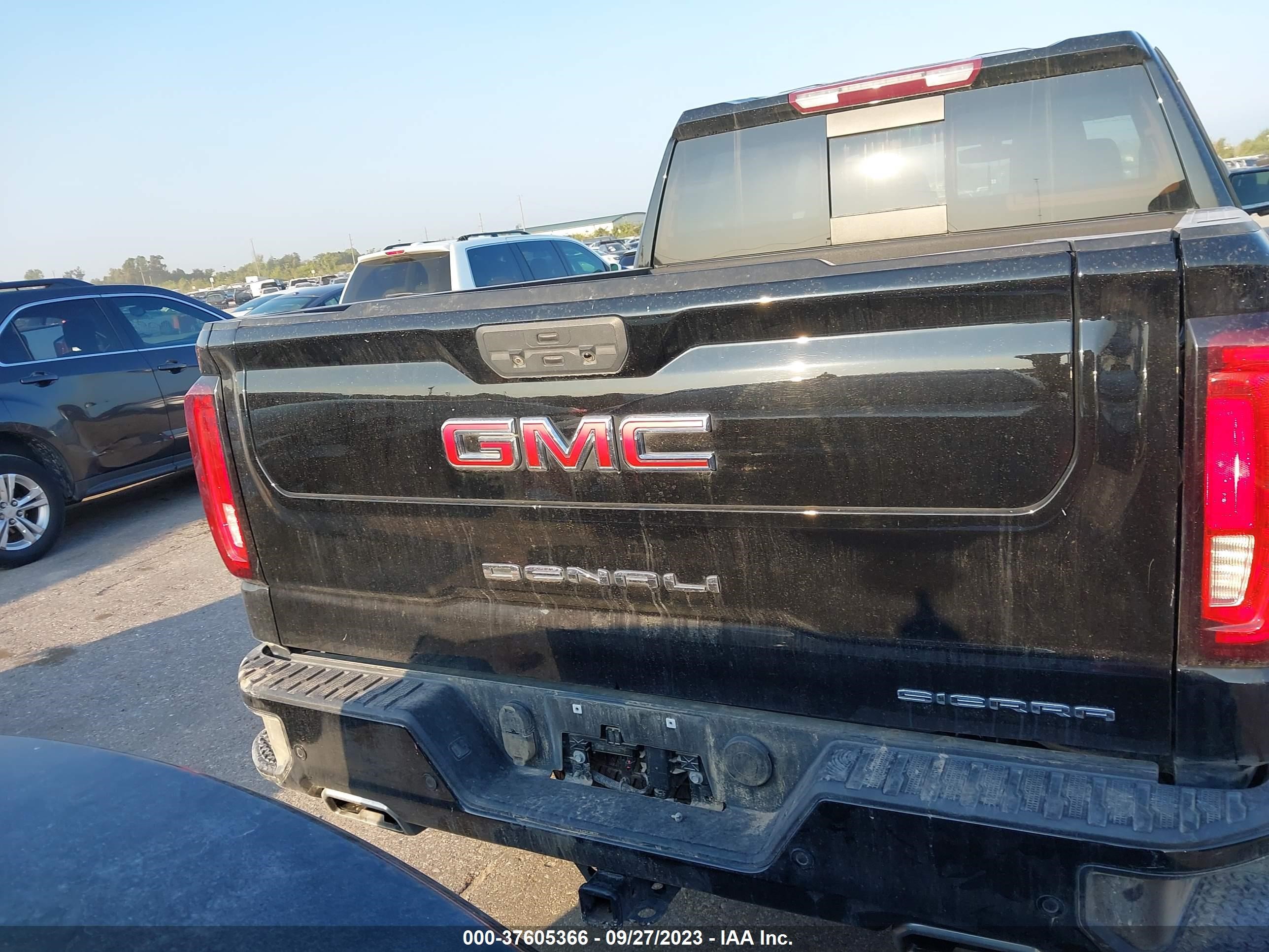 Photo 15 VIN: 3GTU9FED9MG156397 - GMC SIERRA 