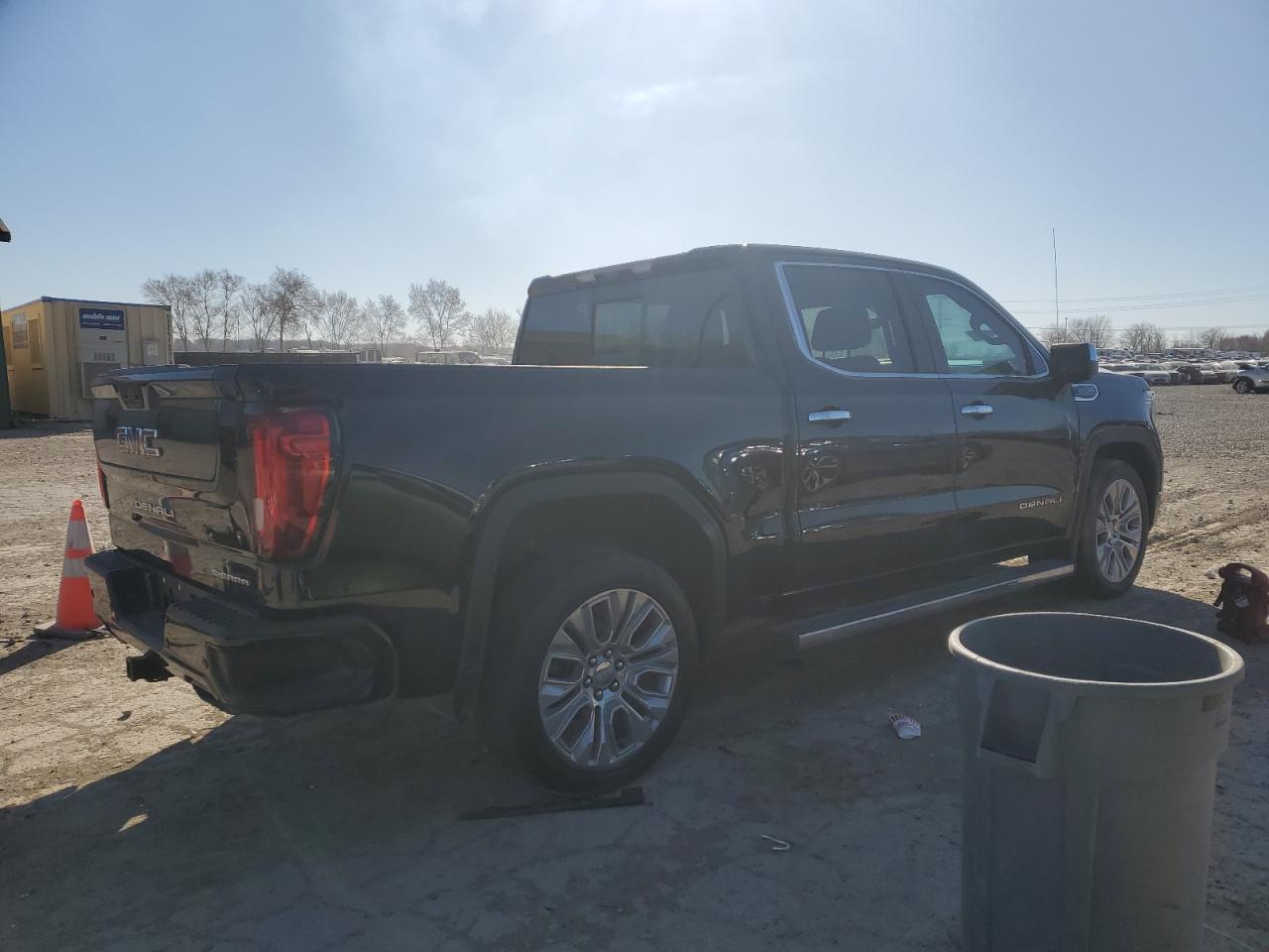 Photo 2 VIN: 3GTU9FEL5LG145774 - GMC SIERRA 