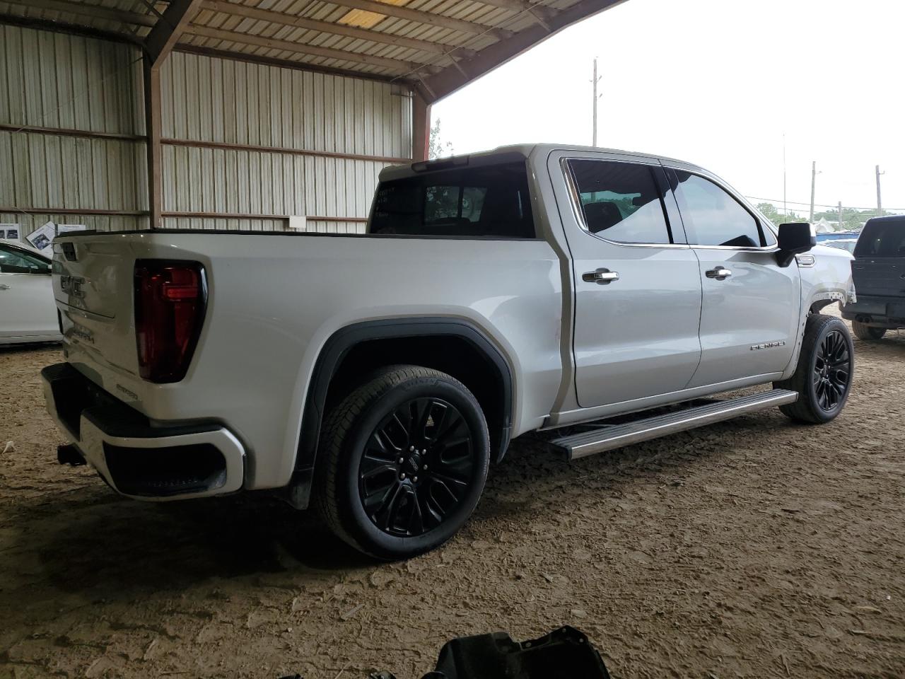 Photo 2 VIN: 3GTU9FEL8NG174186 - GMC SIERRA 