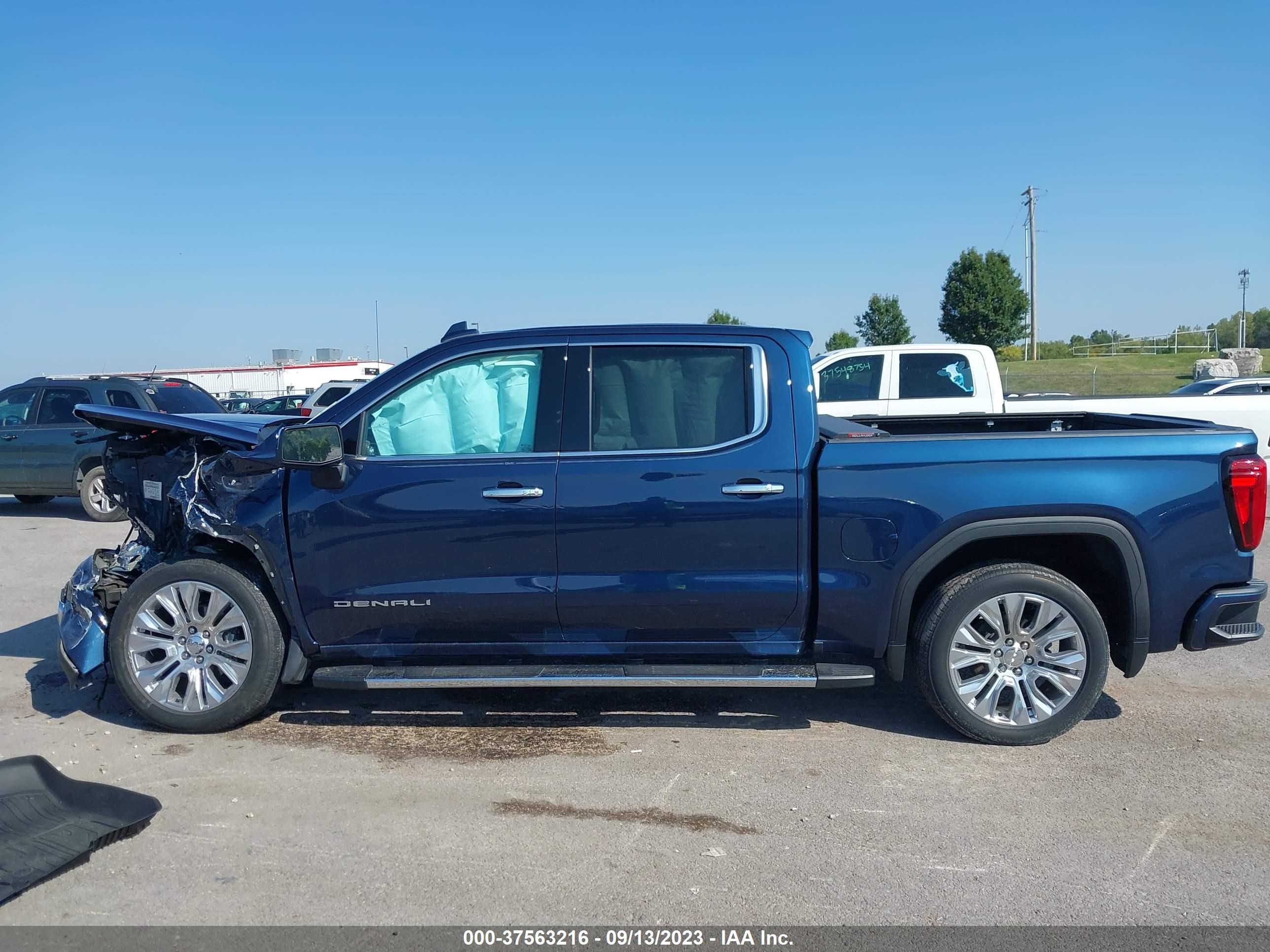 Photo 13 VIN: 3GTU9FET9LG282202 - GMC SIERRA 