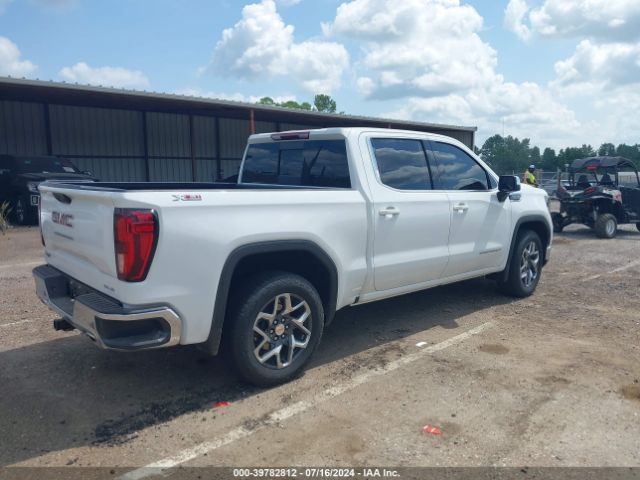 Photo 3 VIN: 3GTUUBED7RG269389 - GMC SIERRA 1500 