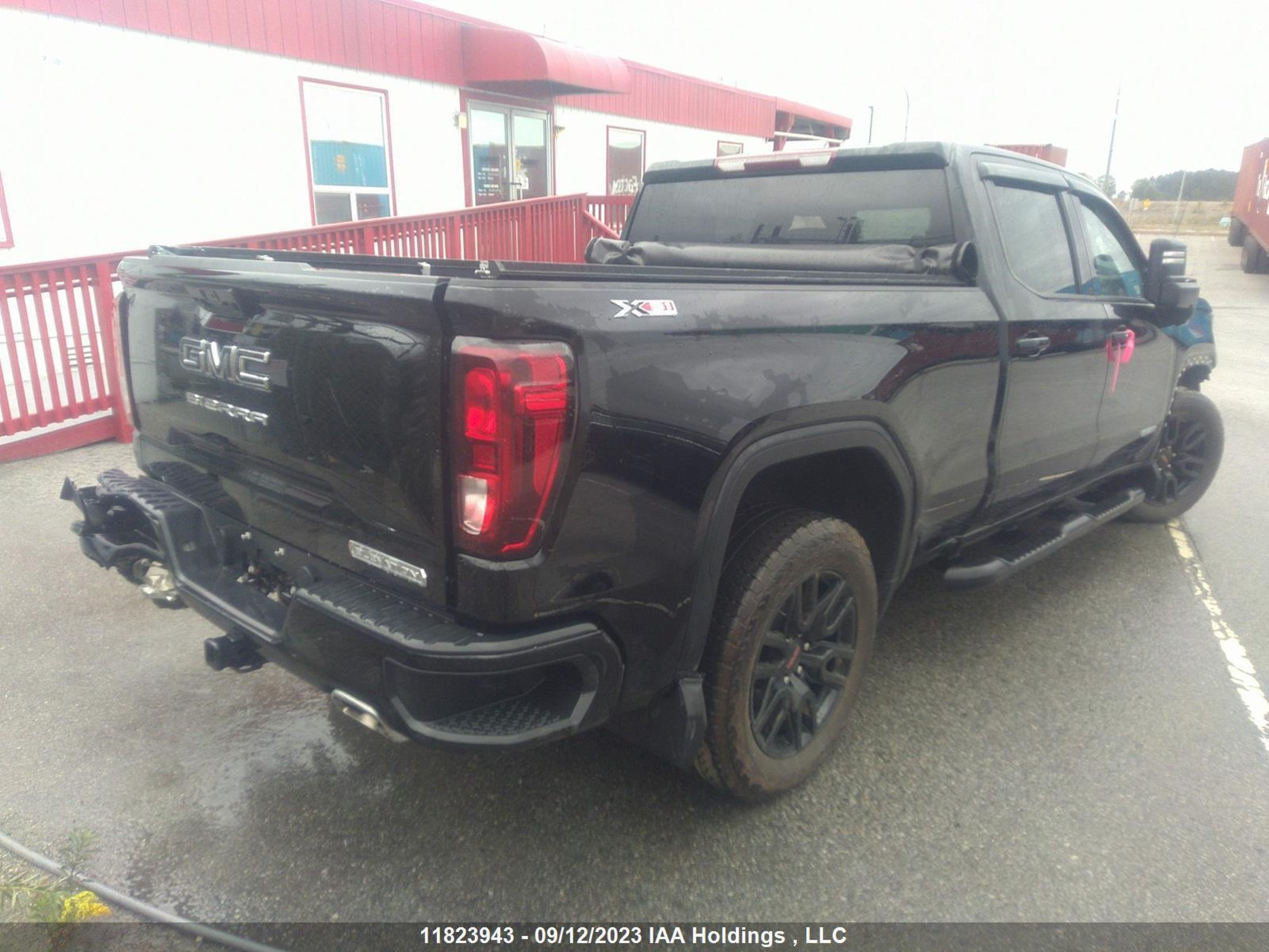 Photo 3 VIN: 3GTUUCED1PG136257 - GMC SIERRA 