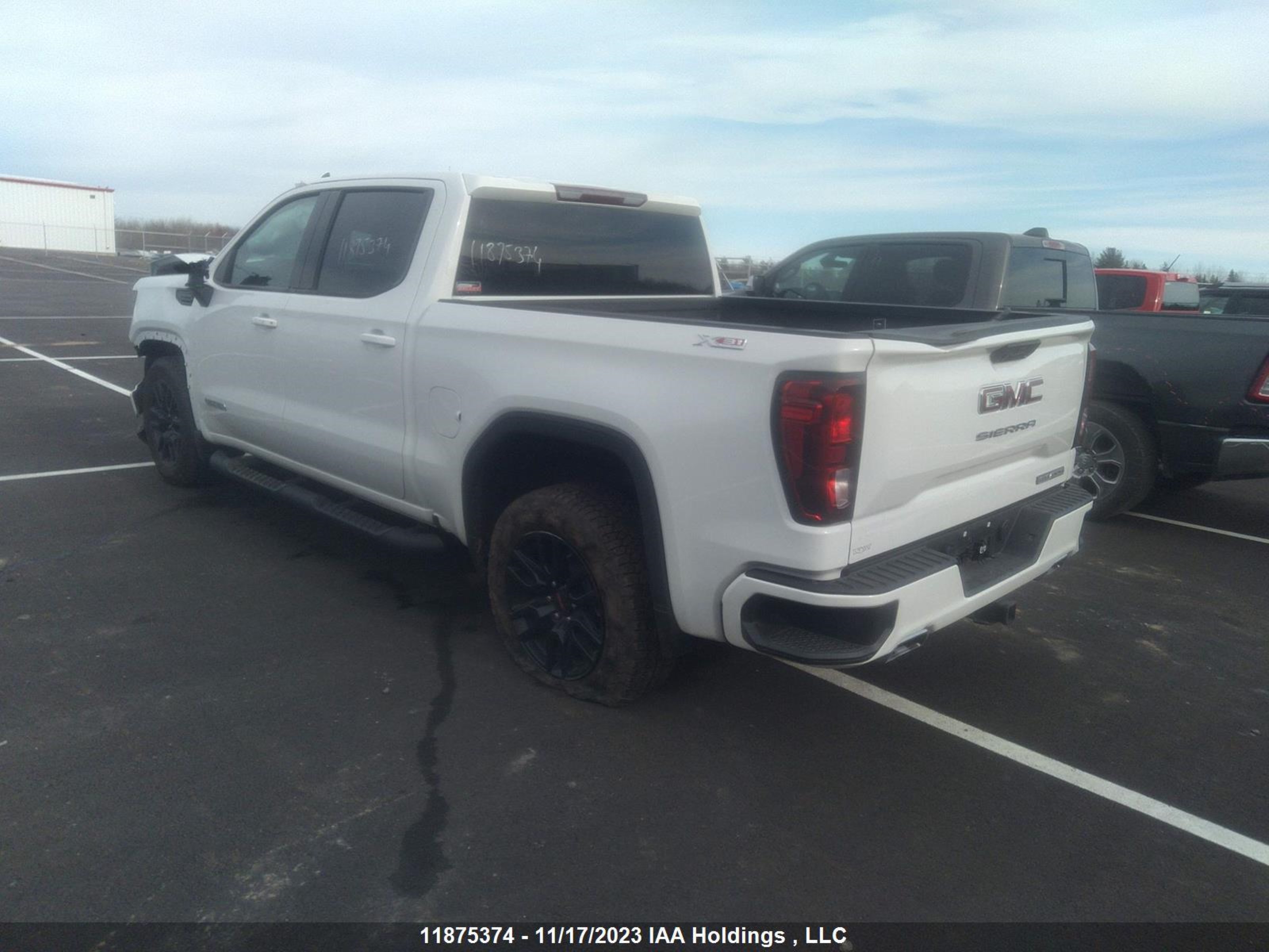 Photo 2 VIN: 3GTUUCED7PG343705 - GMC SIERRA 