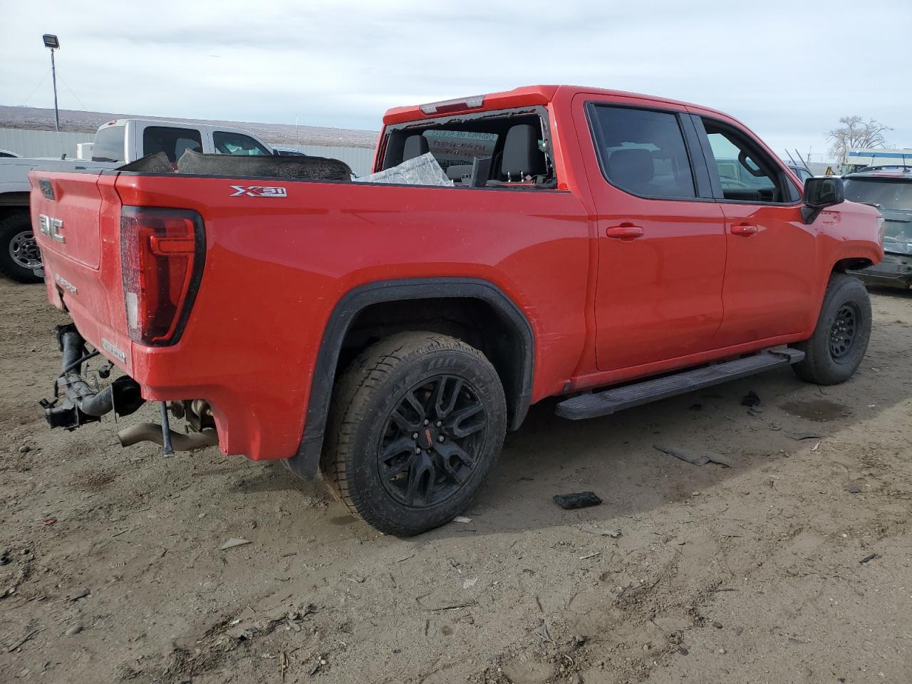 Photo 2 VIN: 3GTUUCEDXNG629450 - GMC SIERRA 