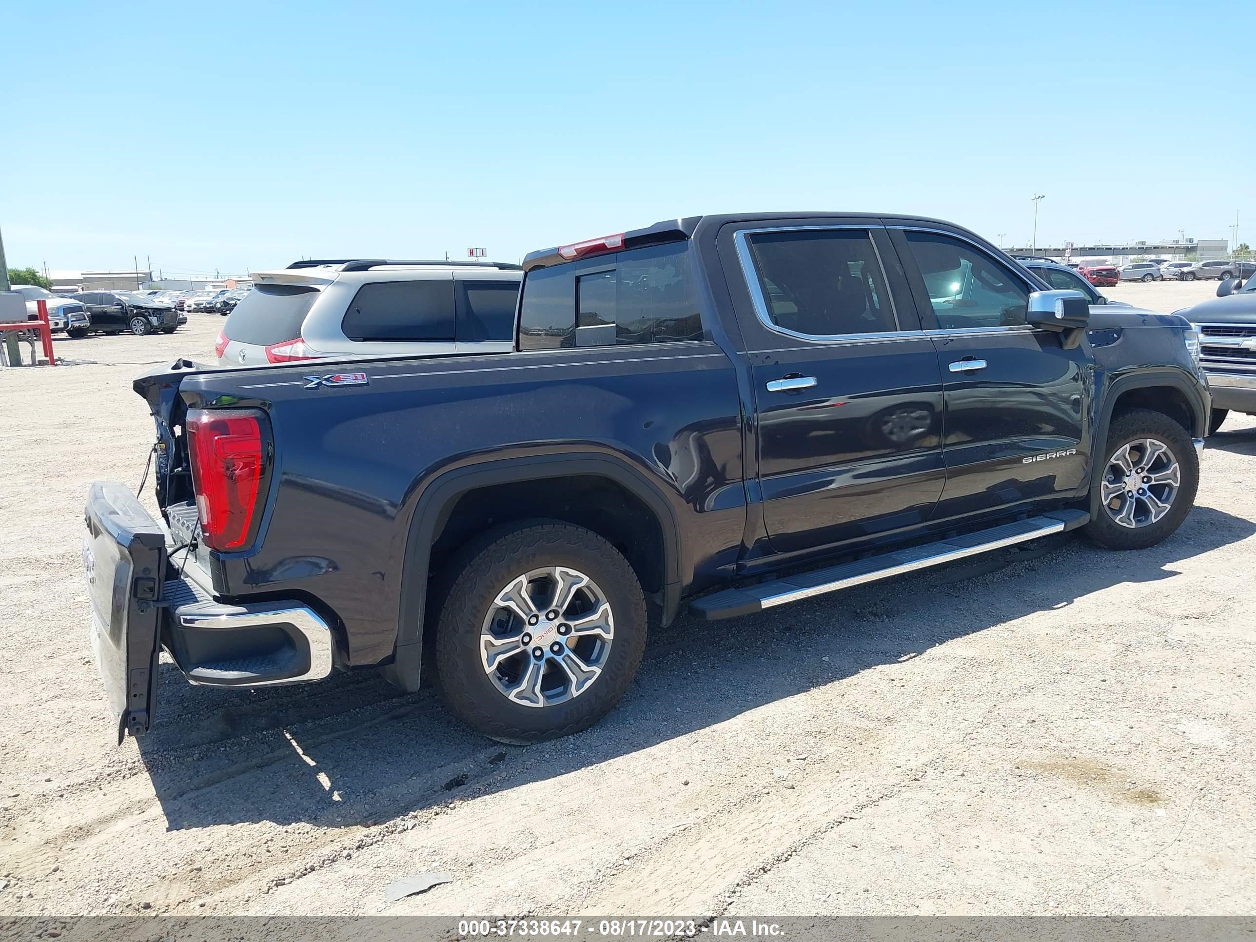 Photo 3 VIN: 3GTUUDED4NG659551 - GMC SIERRA 