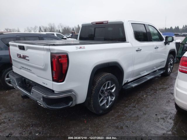 Photo 3 VIN: 3GTUUDED8NG647466 - GMC SIERRA 1500 