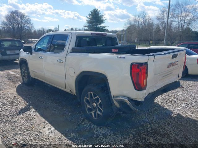 Photo 2 VIN: 3GTUUDET6NG522330 - GMC SIERRA 1500 