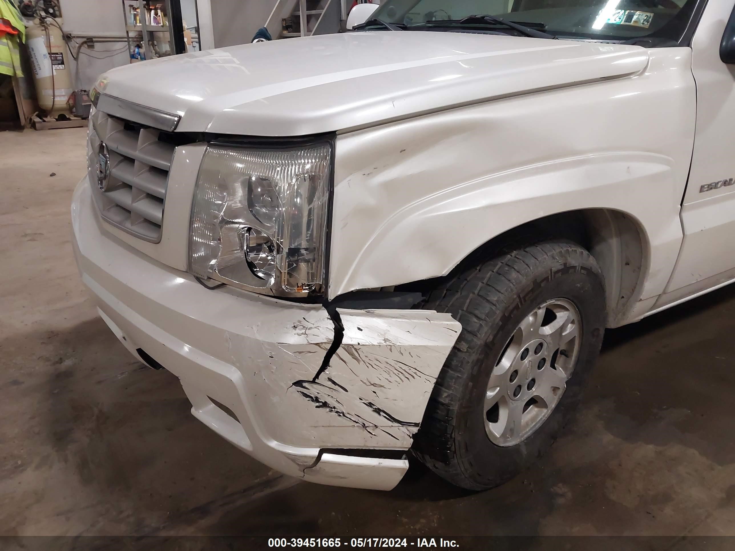 Photo 5 VIN: 3GYEK62N14G112572 - CADILLAC ESCALADE 