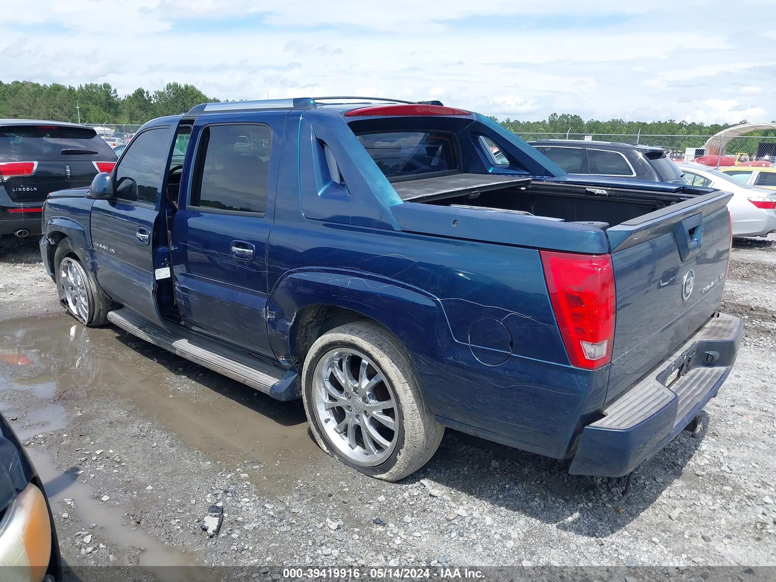 Photo 2 VIN: 3GYEK62N25G222595 - CADILLAC ESCALADE 