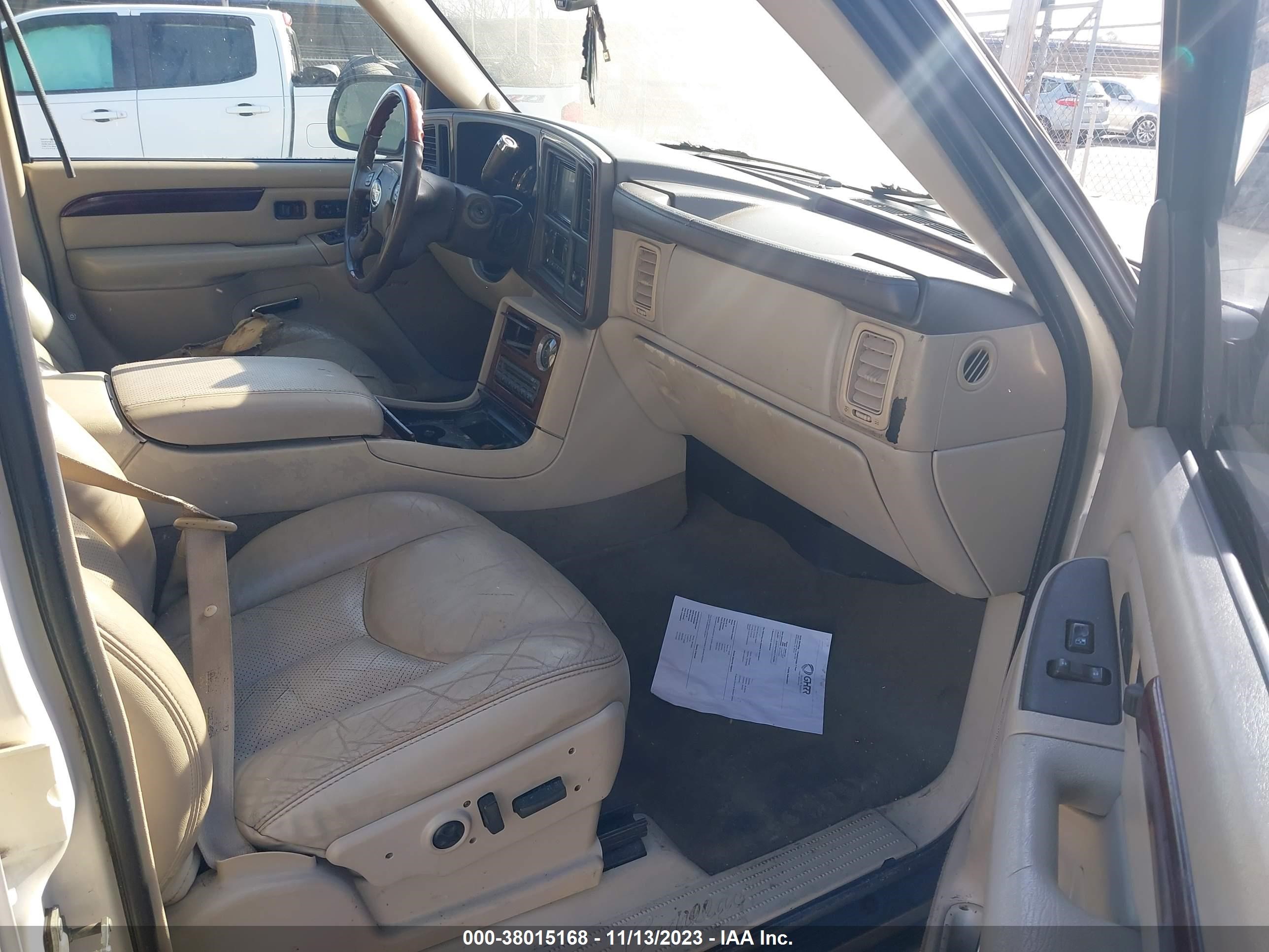 Photo 4 VIN: 3GYEK62N45G241584 - CADILLAC ESCALADE 