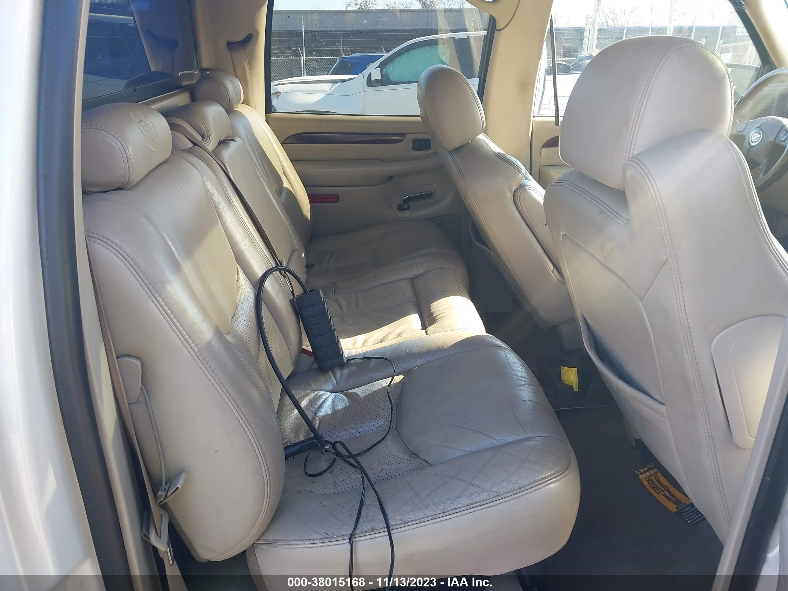 Photo 7 VIN: 3GYEK62N45G241584 - CADILLAC ESCALADE 