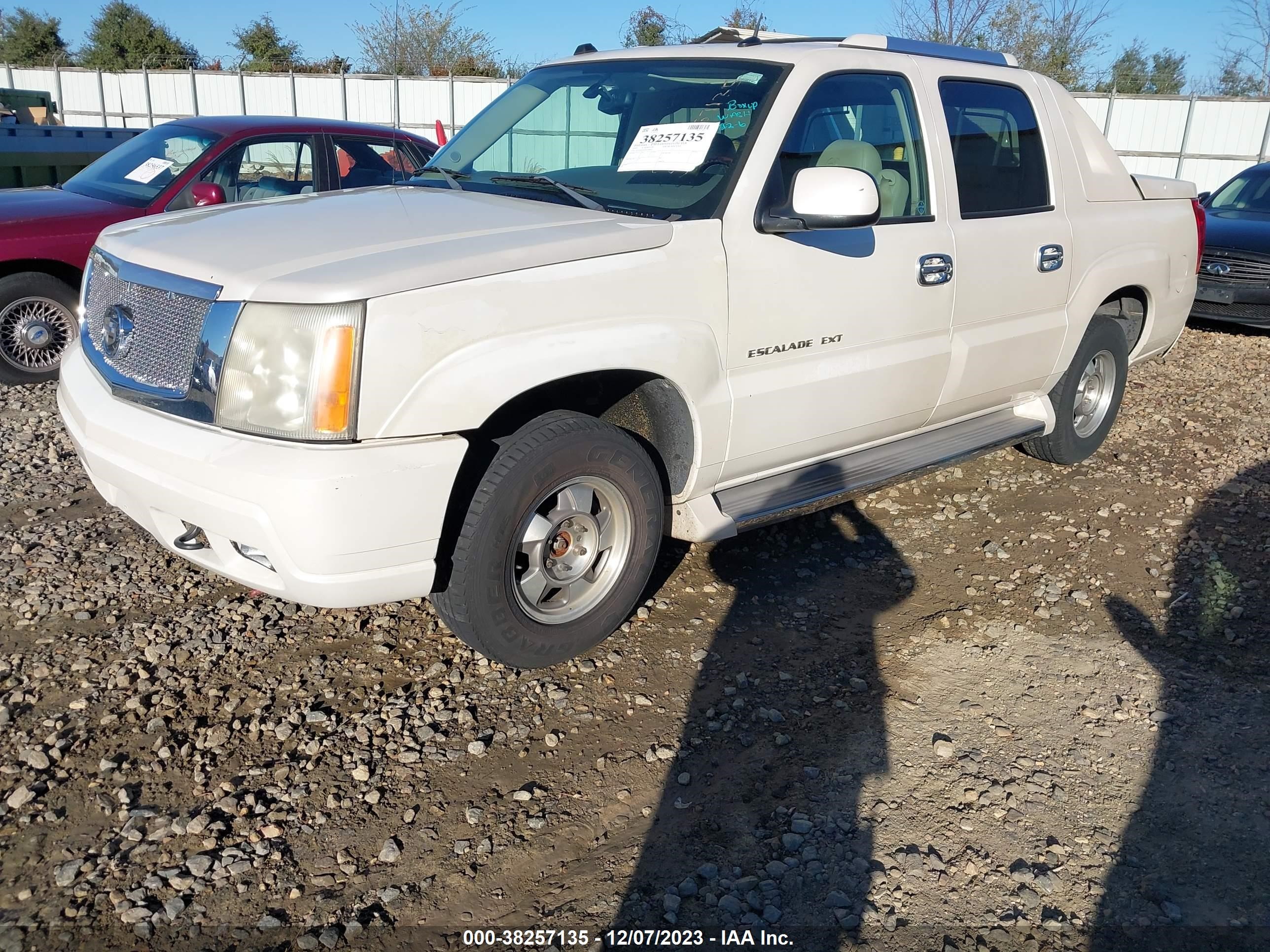 Photo 1 VIN: 3GYEK62N85G196603 - CADILLAC ESCALADE 