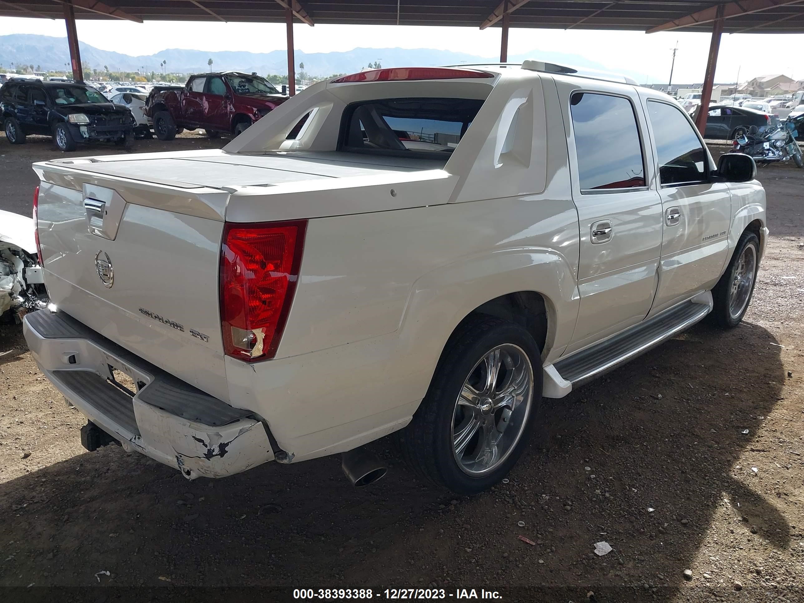 Photo 3 VIN: 3GYEK62NX4G177520 - CADILLAC ESCALADE 