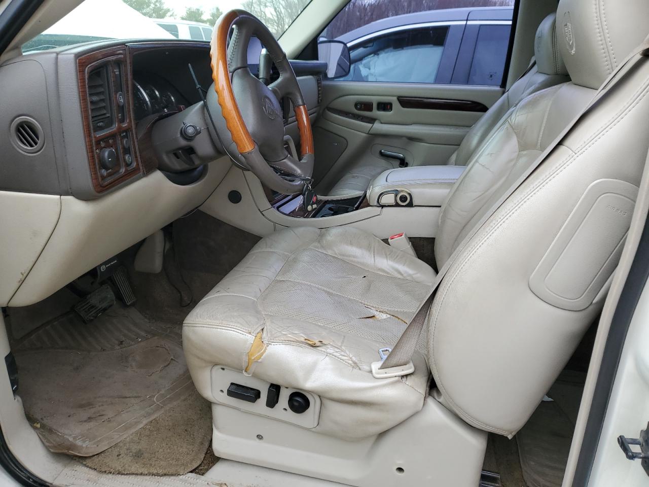 Photo 6 VIN: 3GYEK63N42G326452 - CADILLAC ESCALADE 