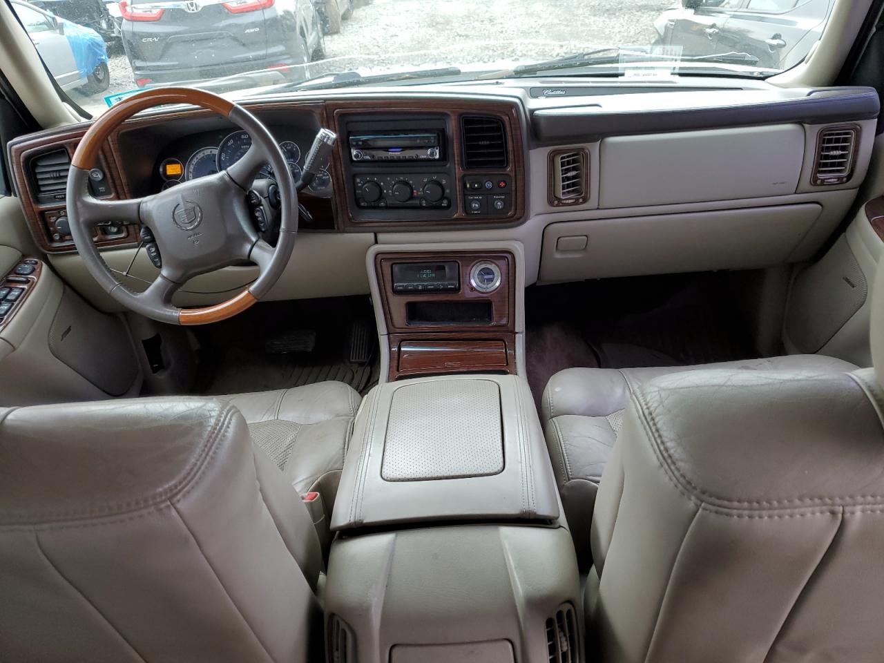 Photo 7 VIN: 3GYEK63N42G326452 - CADILLAC ESCALADE 