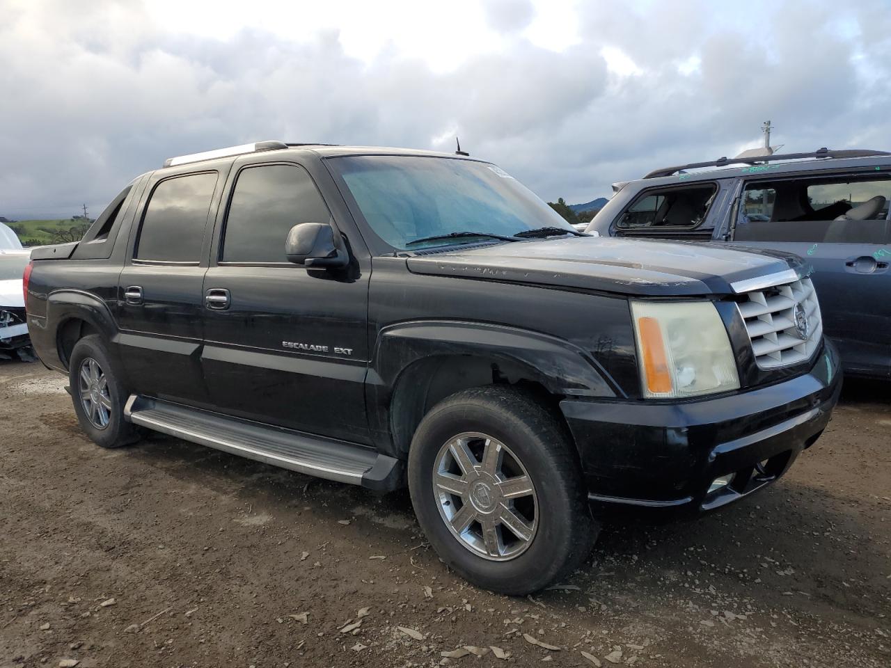 Photo 3 VIN: 3GYEK63N43G310379 - CADILLAC ESCALADE 