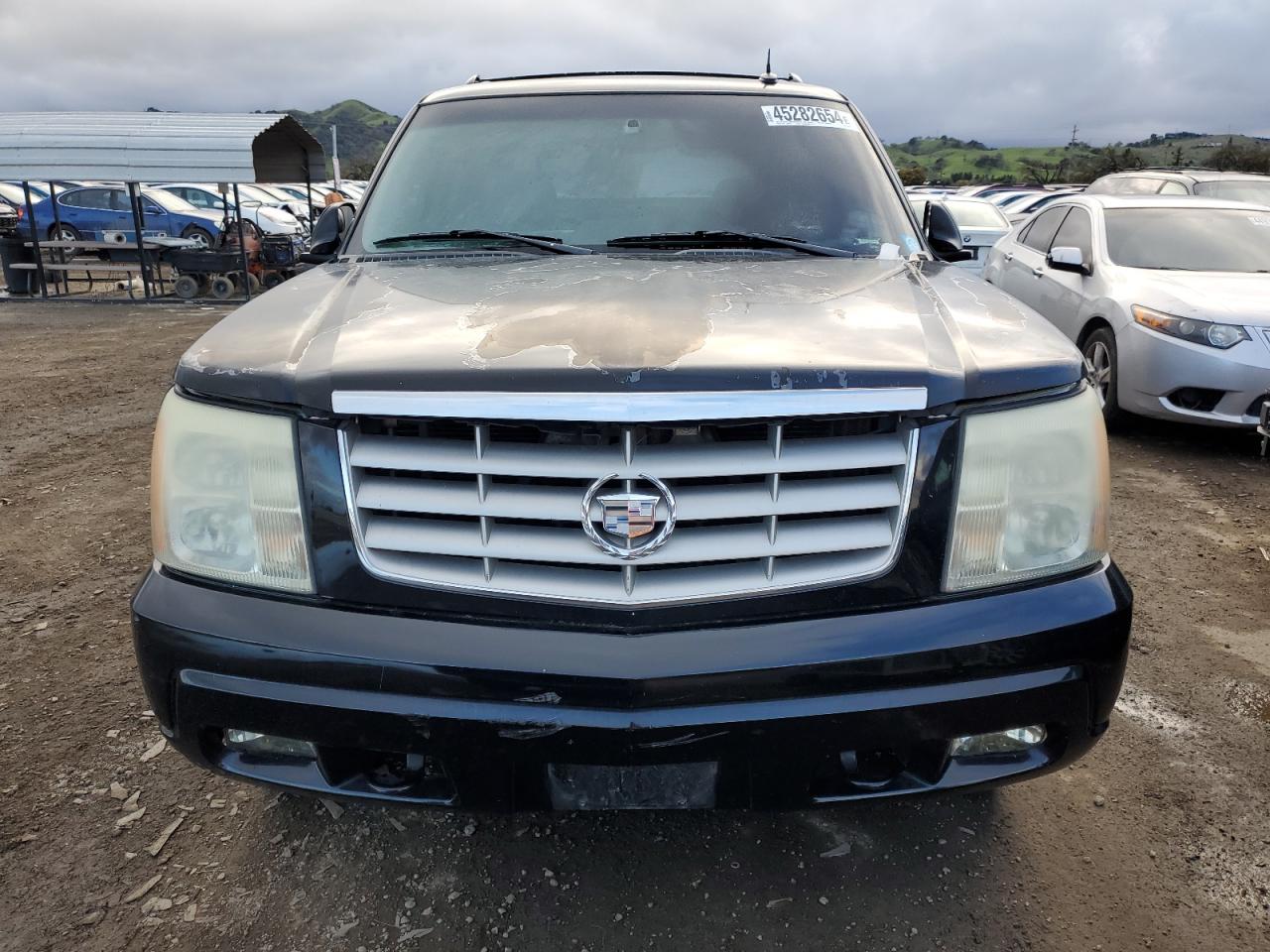 Photo 4 VIN: 3GYEK63N43G310379 - CADILLAC ESCALADE 