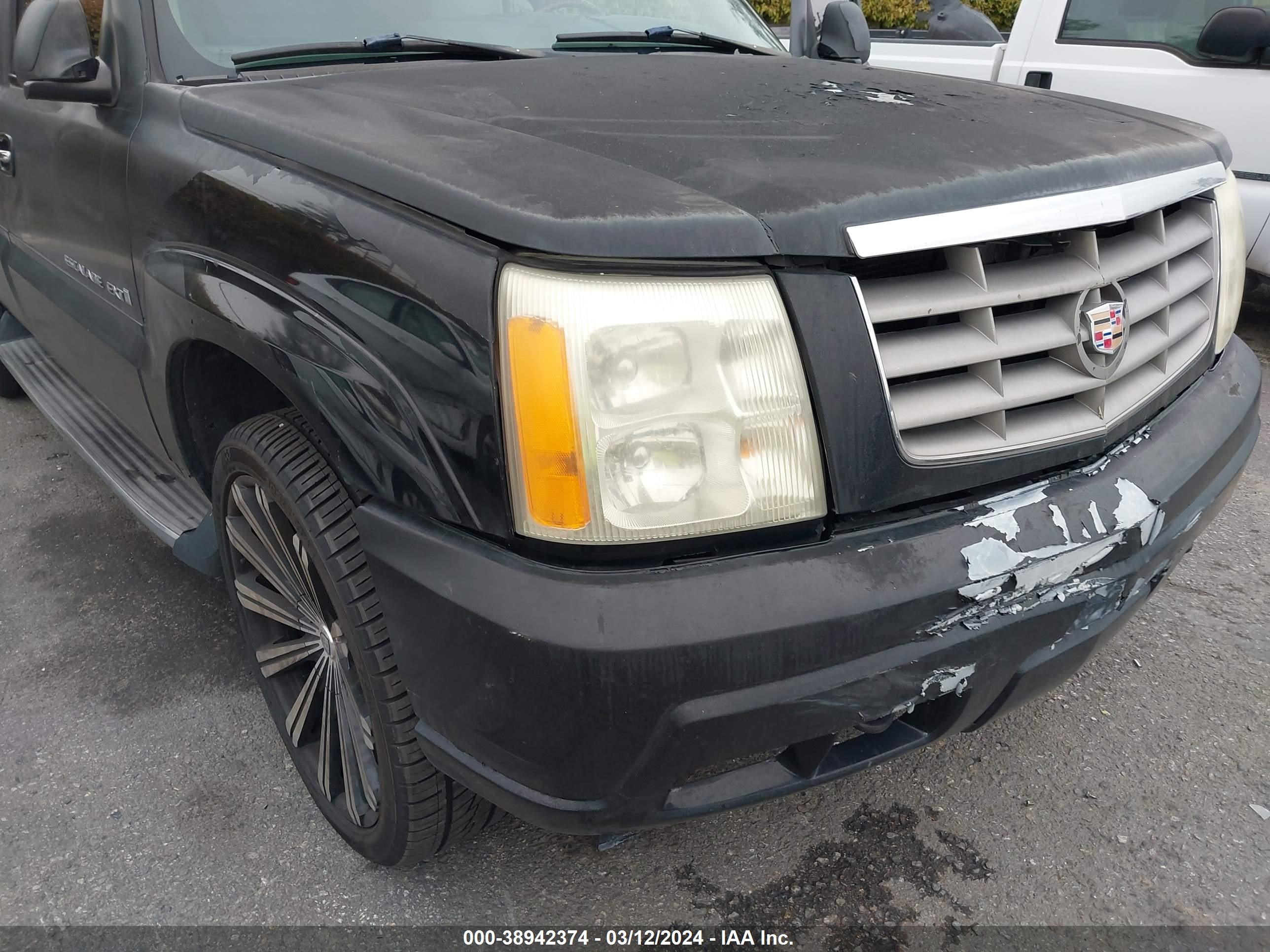 Photo 12 VIN: 3GYEK63NX2G331249 - CADILLAC ESCALADE 