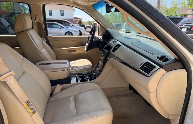 Photo 4 VIN: 3GYFK62827G134647 - CADILLAC ESCALADE 