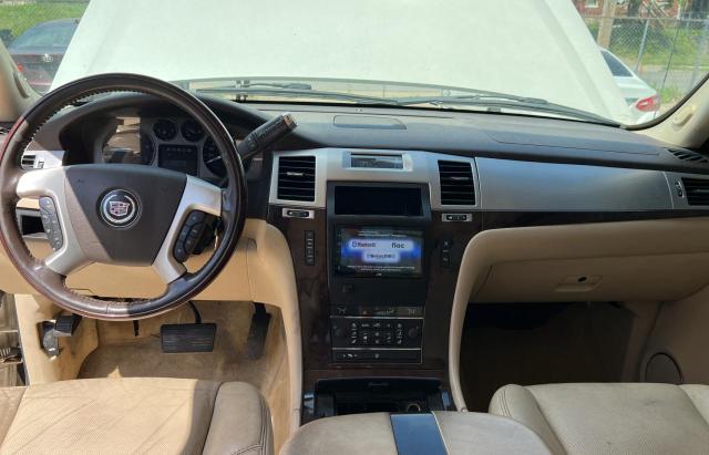 Photo 8 VIN: 3GYFK62827G134647 - CADILLAC ESCALADE 