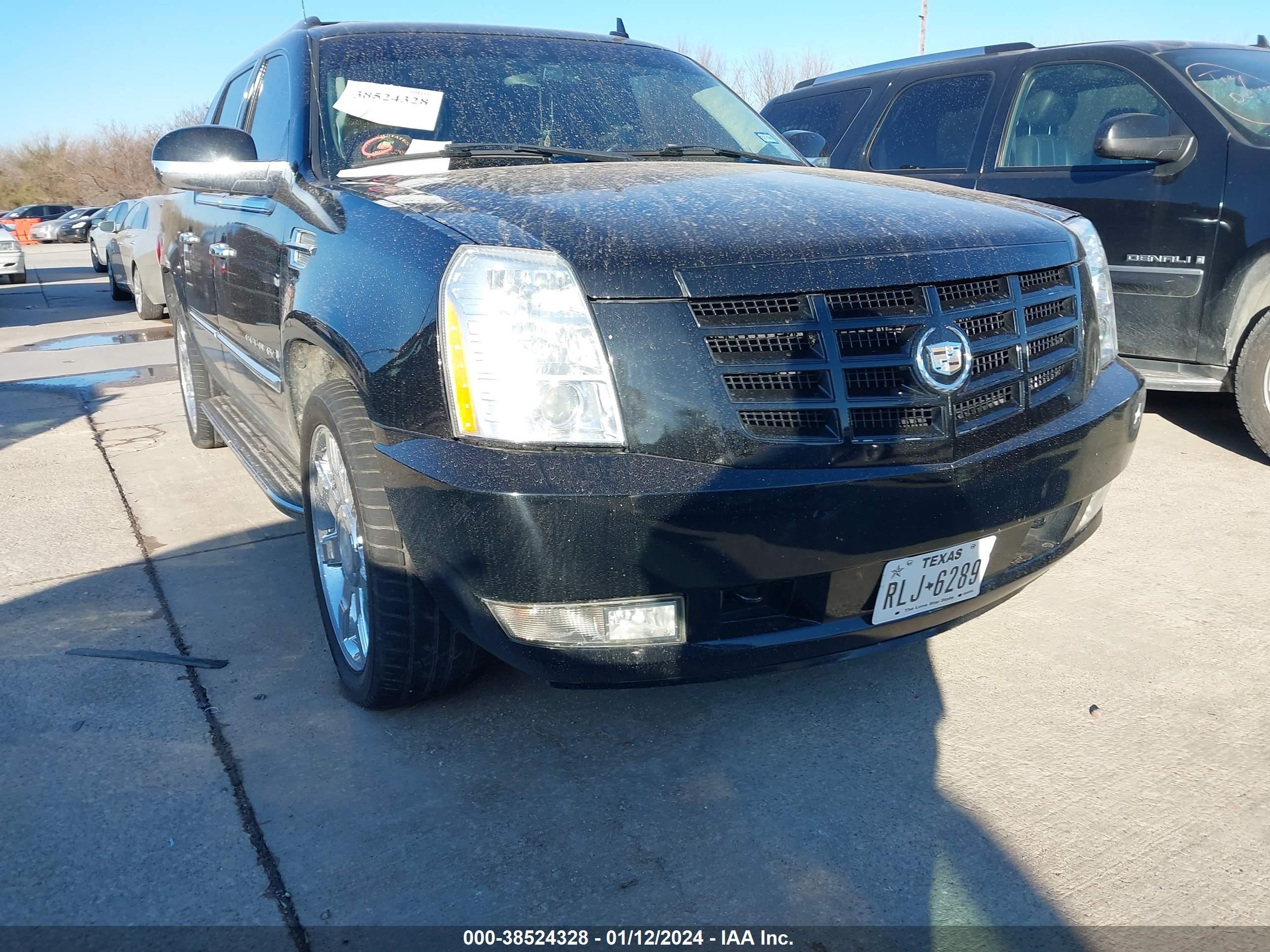 Photo 11 VIN: 3GYFK62848G161611 - CADILLAC ESCALADE 