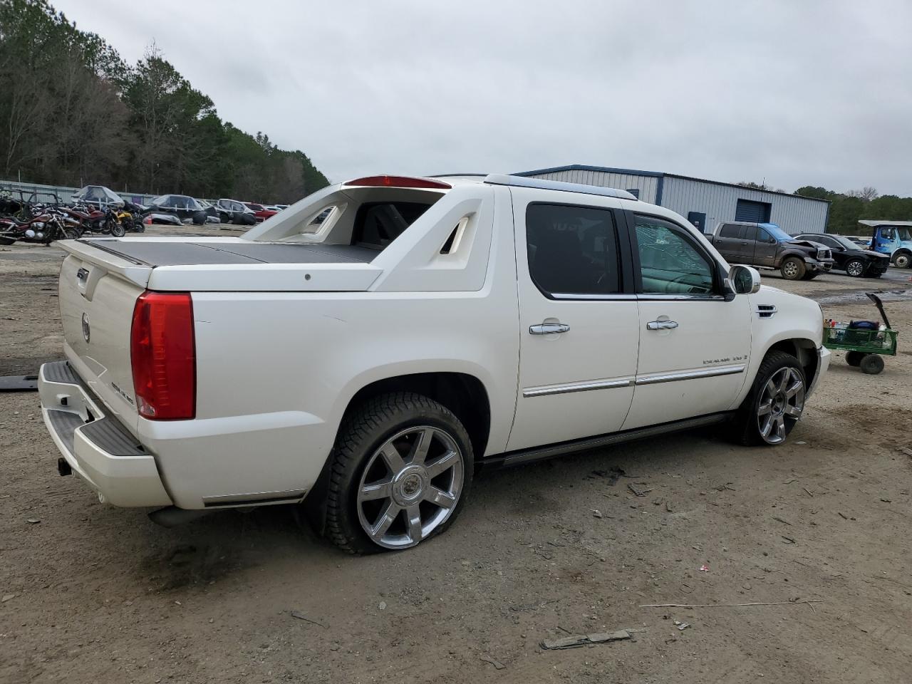 Photo 2 VIN: 3GYFK62868G293088 - CADILLAC ESCALADE 