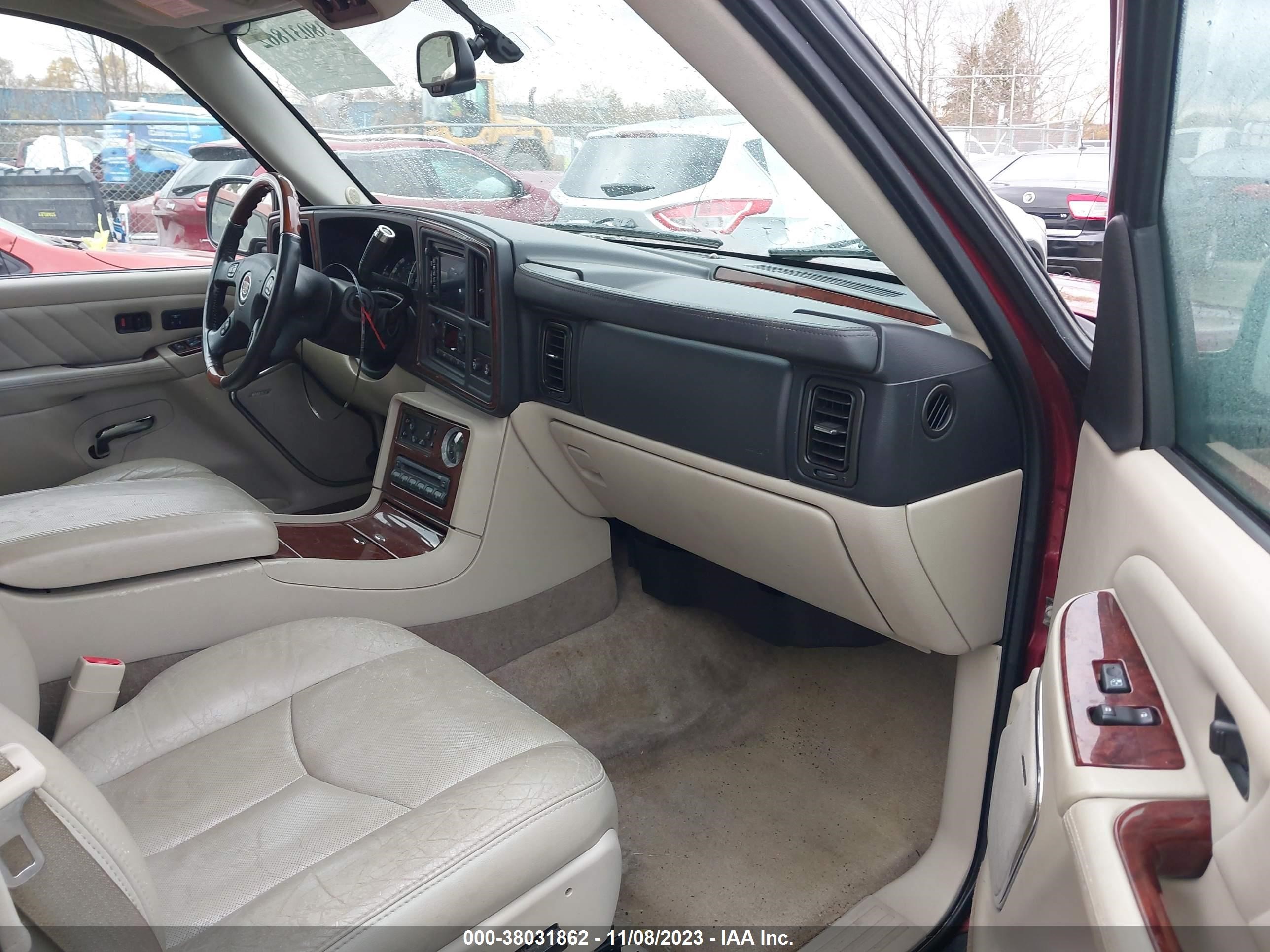 Photo 4 VIN: 3GYFK66N05G138161 - CADILLAC ESCALADE 