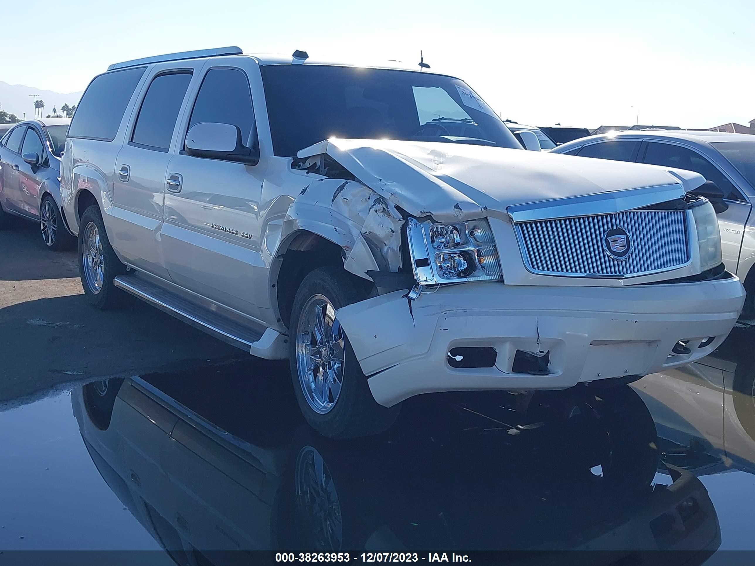 Photo 5 VIN: 3GYFK66N05G224795 - CADILLAC ESCALADE 