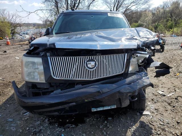 Photo 4 VIN: 3GYFK66N05G256940 - CADILLAC ESCALADE 