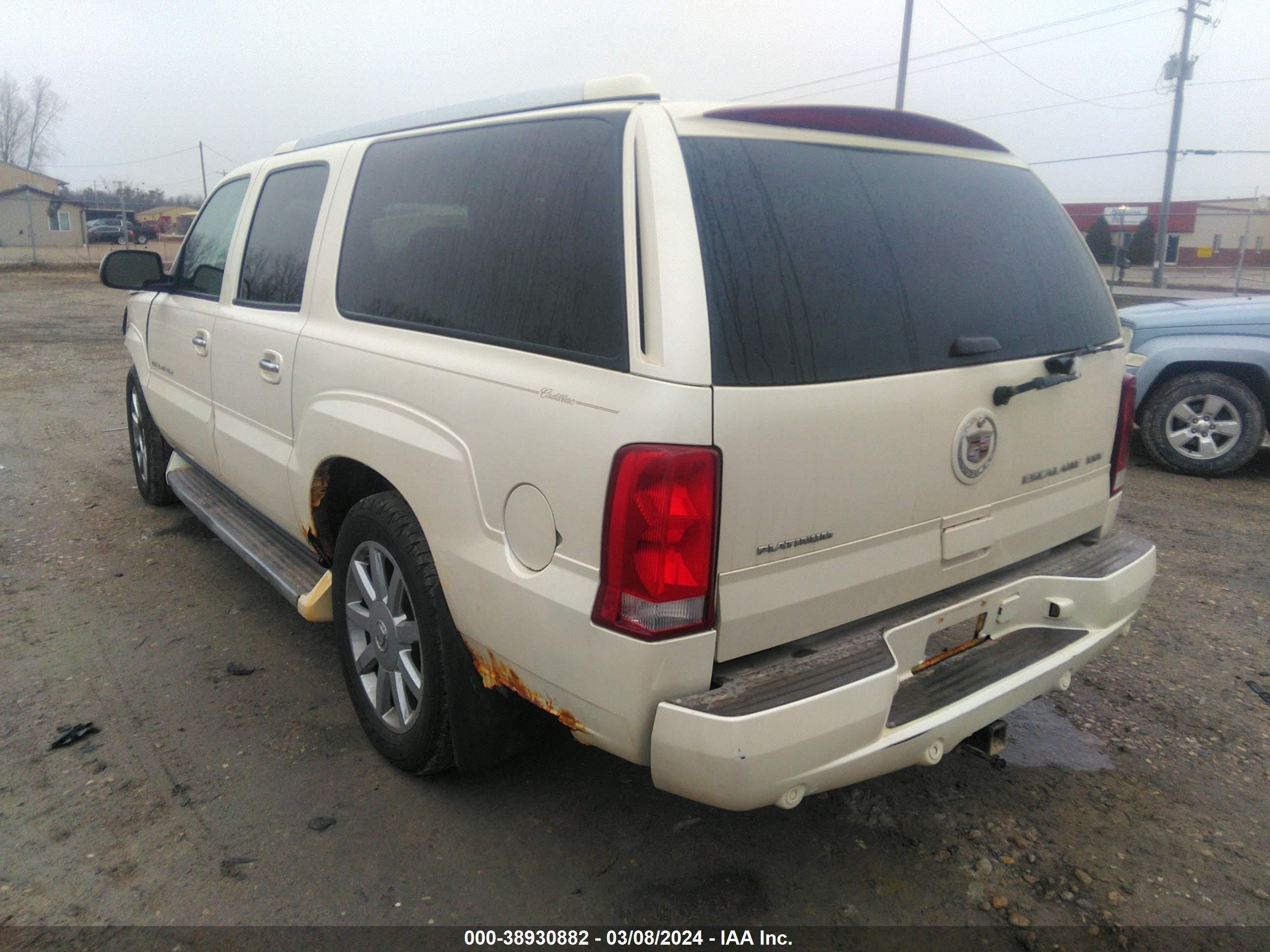 Photo 2 VIN: 3GYFK66N06G108188 - CADILLAC ESCALADE 