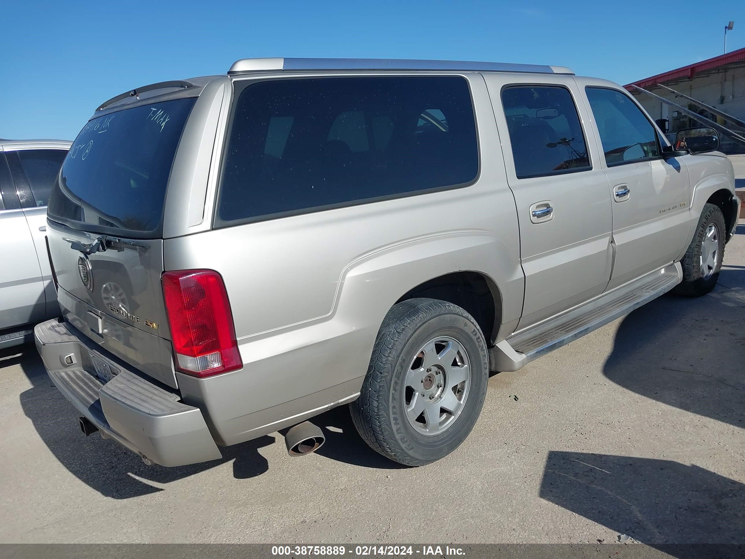 Photo 3 VIN: 3GYFK66N34G124916 - CADILLAC ESCALADE 