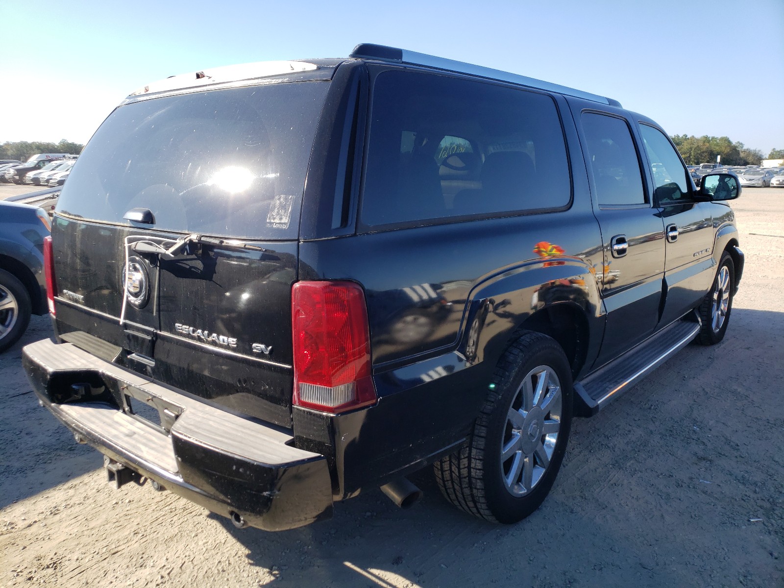 Photo 3 VIN: 3GYFK66N35G148070 - CADILLAC ESCALADE E 