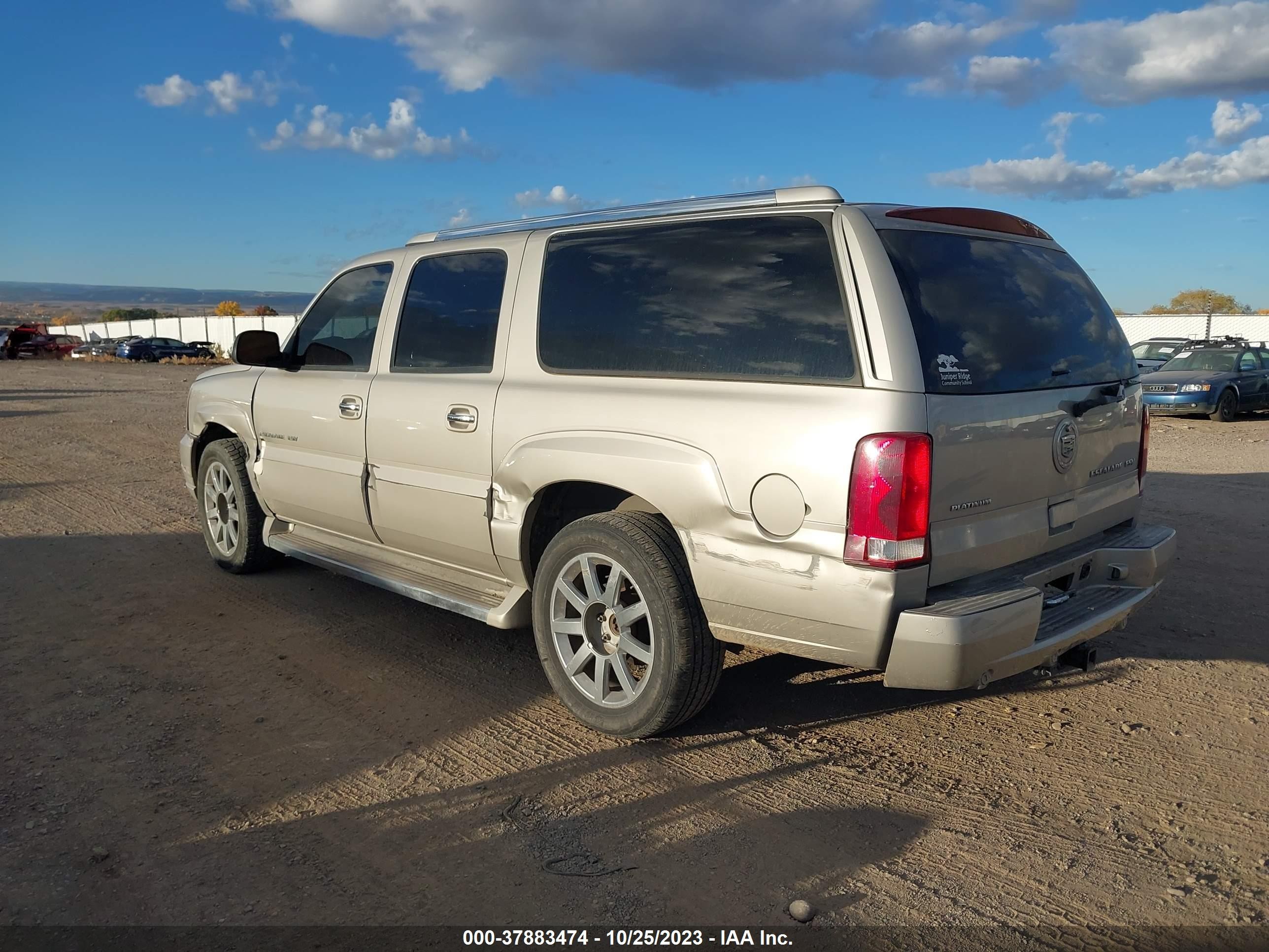 Photo 2 VIN: 3GYFK66N35G236858 - CADILLAC ESCALADE 