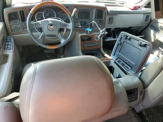 Photo 7 VIN: 3GYFK66N54G332893 - CADILLAC ESCALADE E 