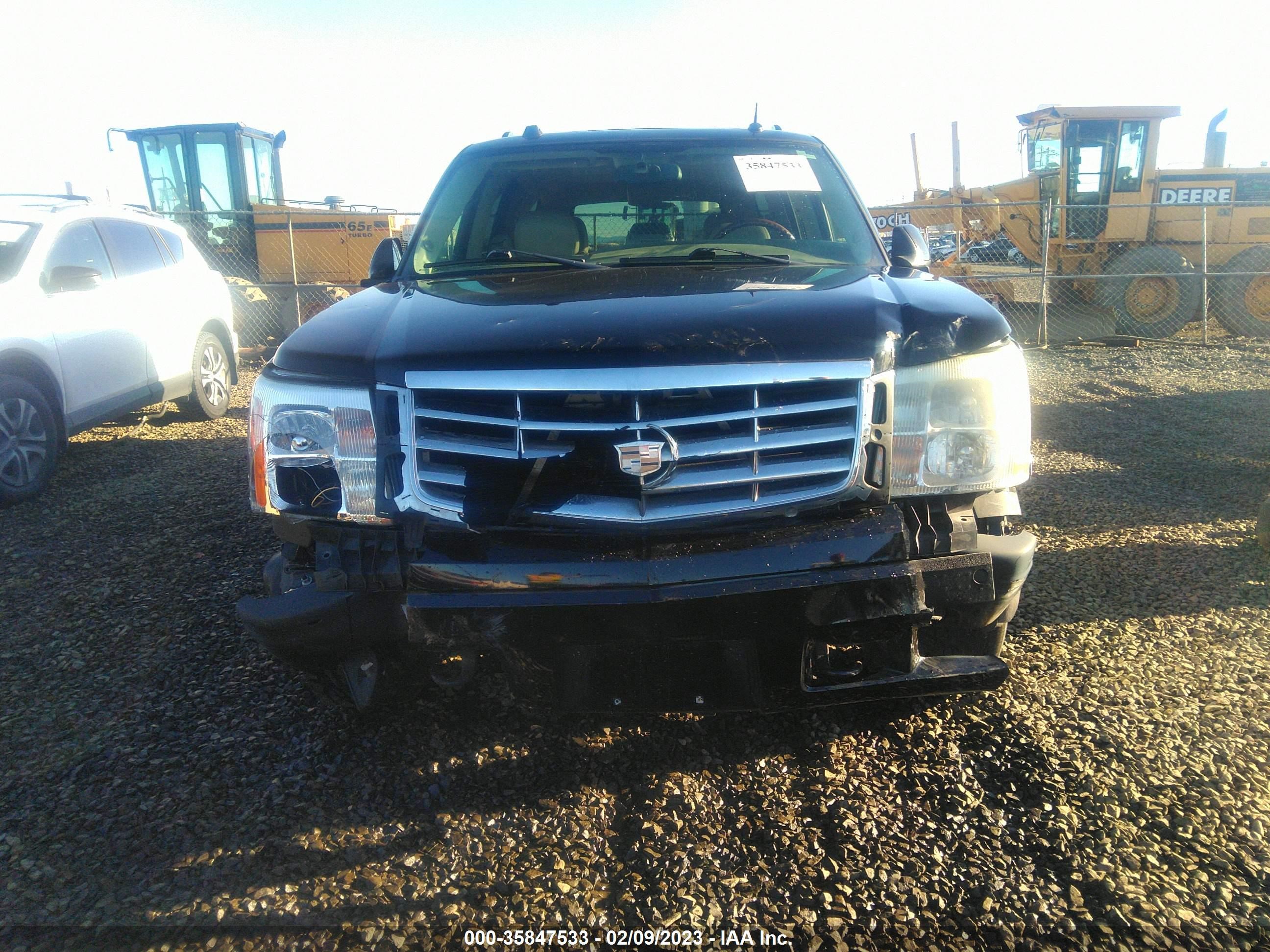 Photo 5 VIN: 3GYFK66N84G329146 - CADILLAC ESCALADE 