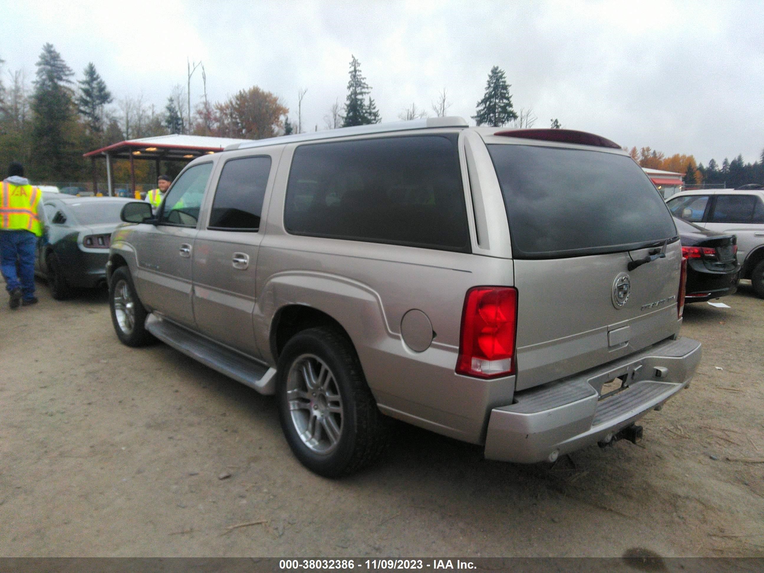 Photo 2 VIN: 3GYFK66N94G200249 - CADILLAC ESCALADE 