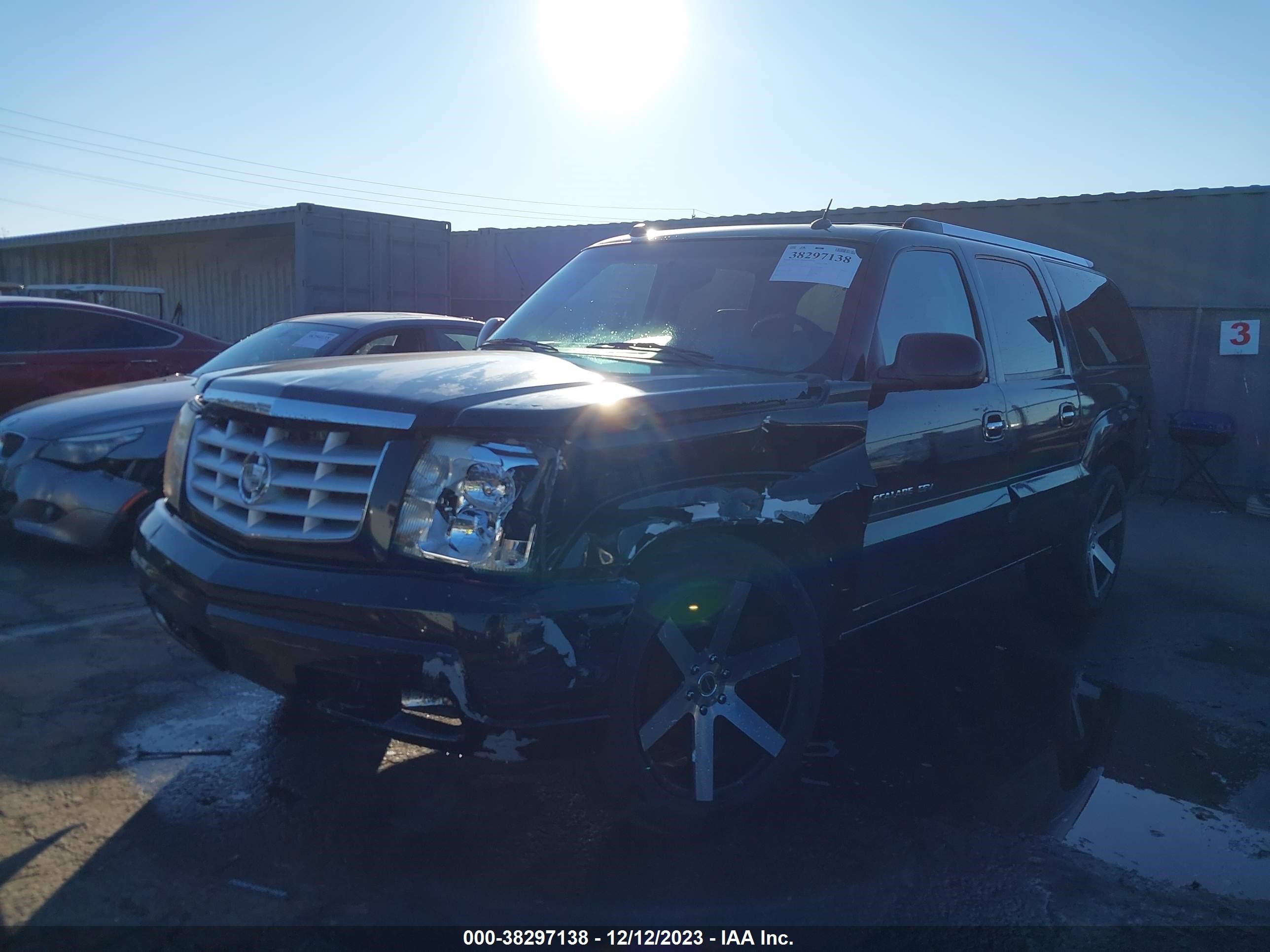 Photo 1 VIN: 3GYFK66N94G327907 - CADILLAC ESCALADE 