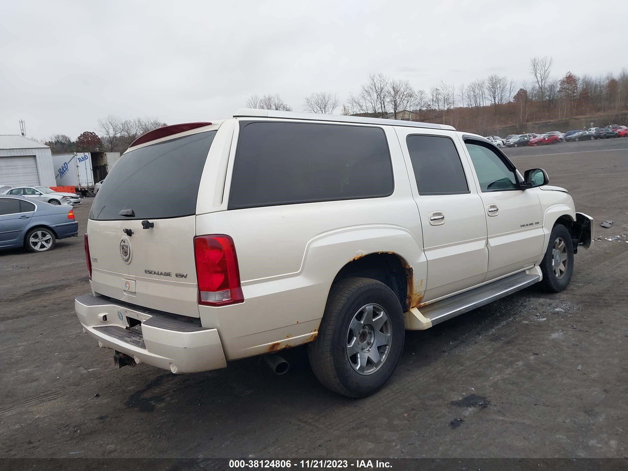 Photo 3 VIN: 3GYFK66N95G186127 - CADILLAC ESCALADE 