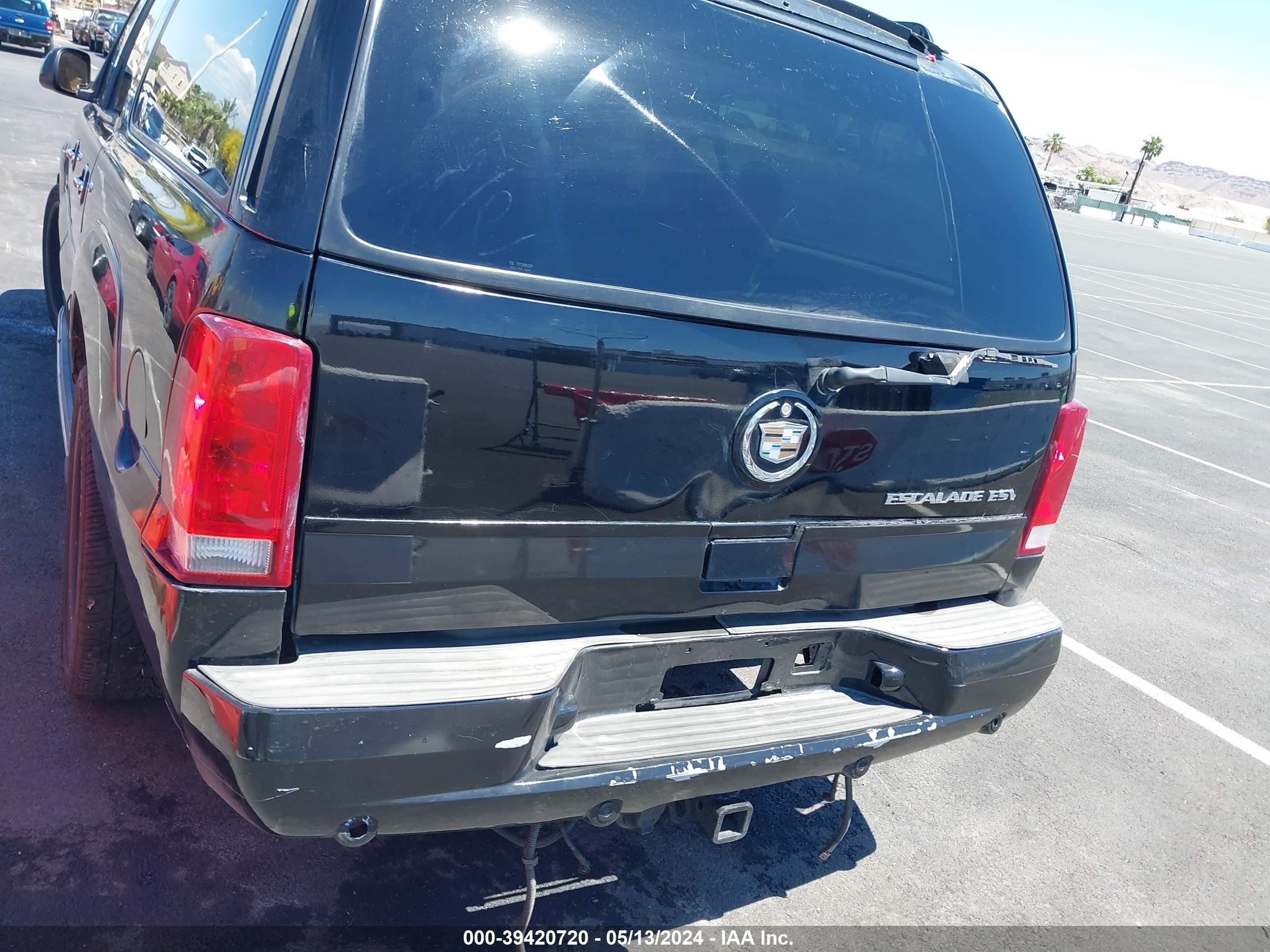 Photo 12 VIN: 3GYFK66NX4G252764 - CADILLAC ESCALADE 