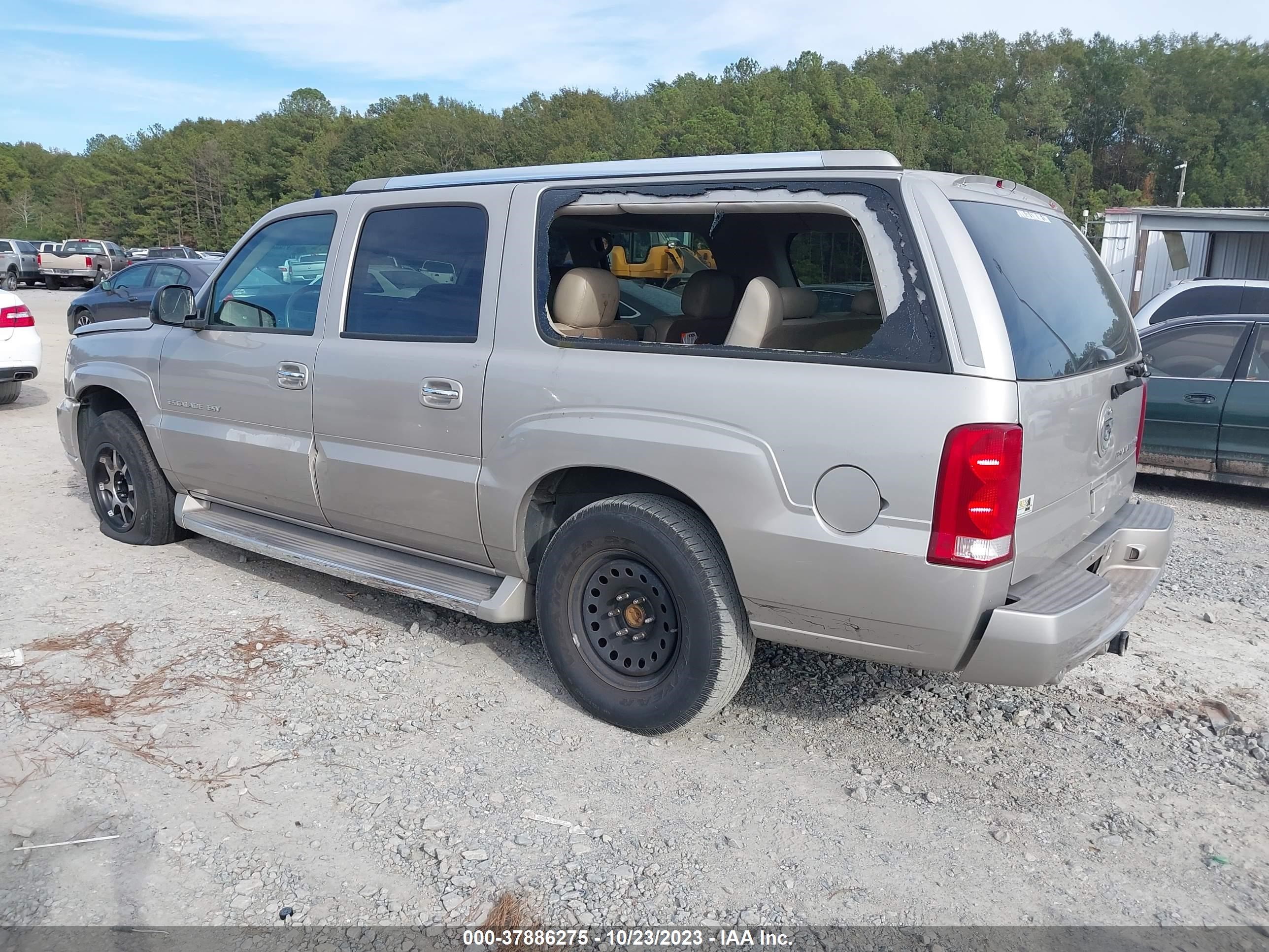 Photo 2 VIN: 3GYFK66NX6G103712 - CADILLAC ESCALADE 