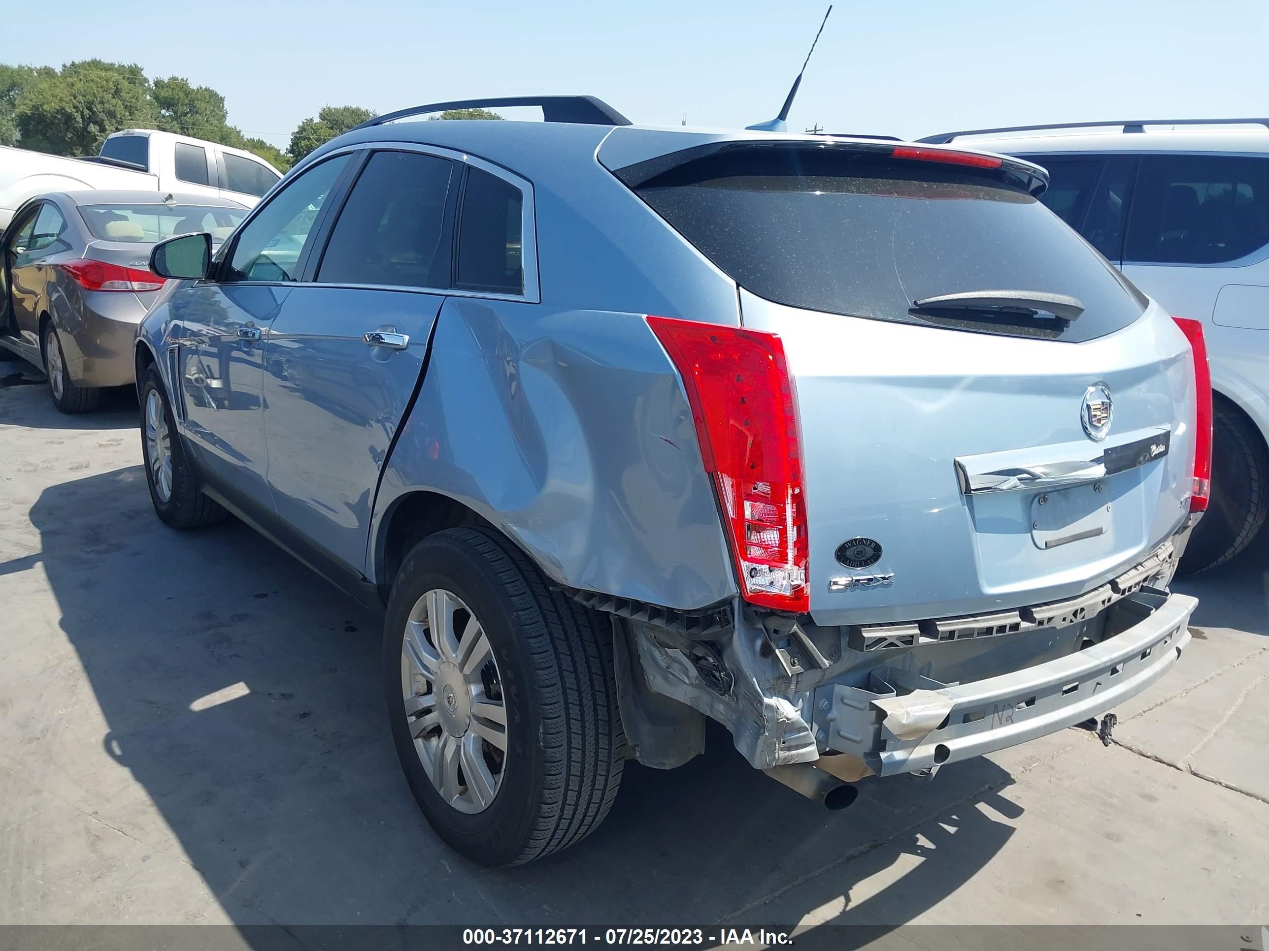 Photo 2 VIN: 3GYFNAE30DS559268 - CADILLAC SRX 