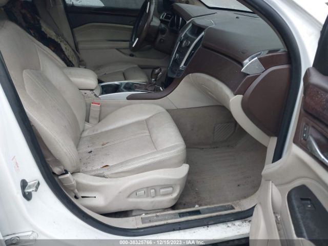 Photo 4 VIN: 3GYFNAE31CS654615 - CADILLAC SRX 