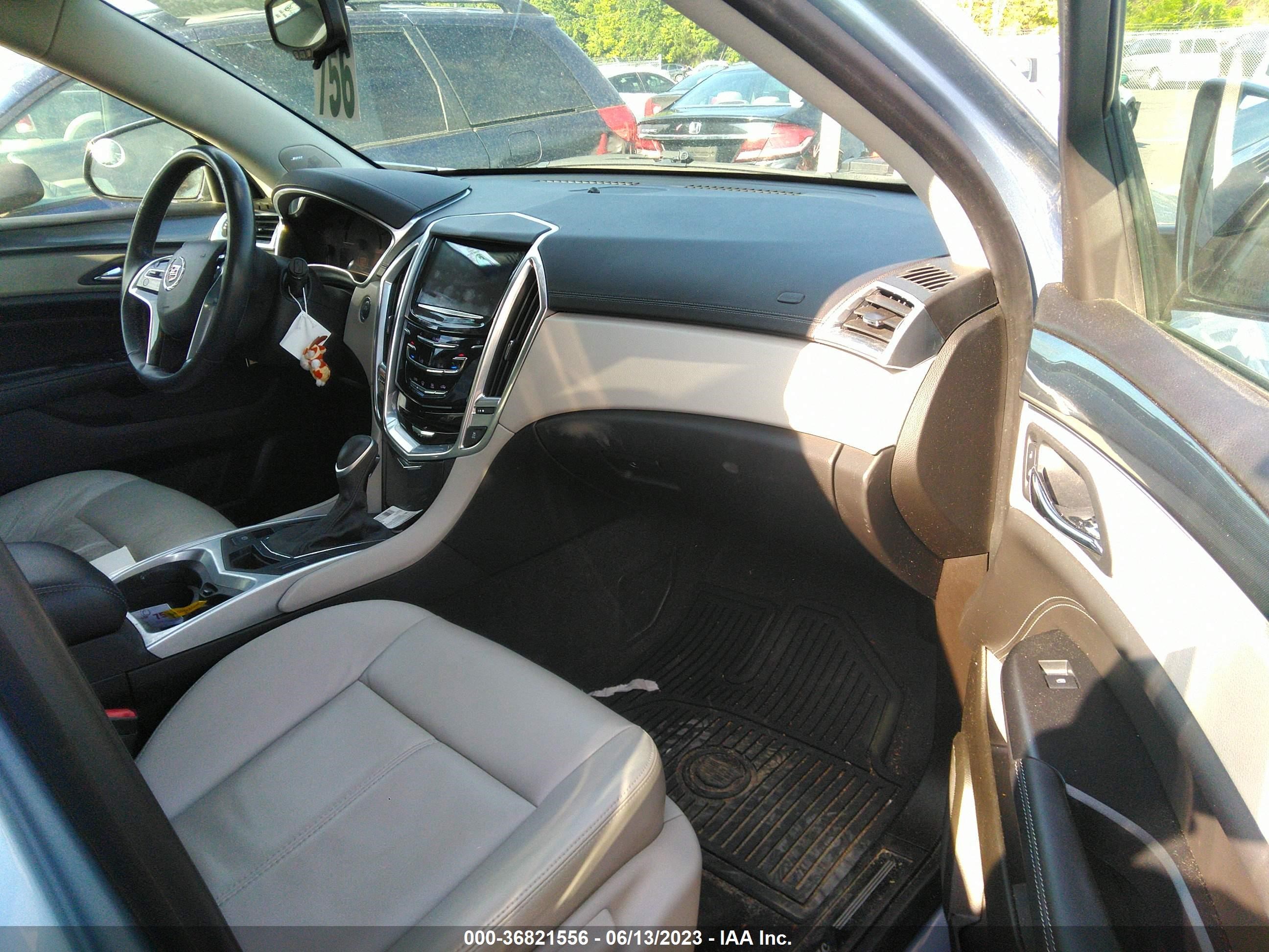 Photo 4 VIN: 3GYFNAE31DS636035 - CADILLAC SRX 