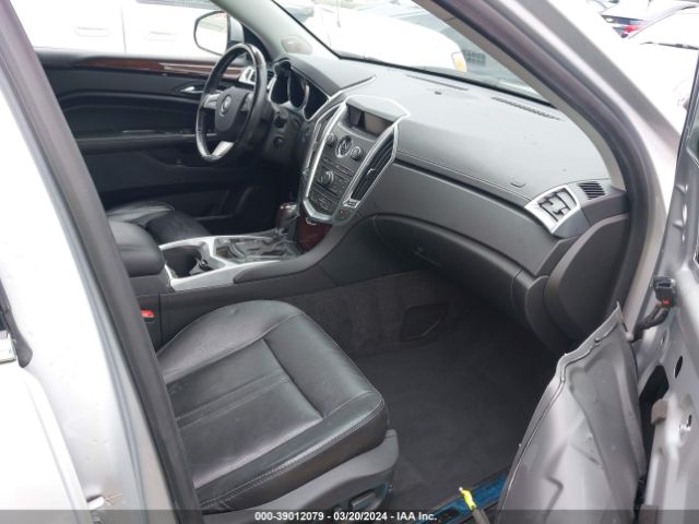 Photo 4 VIN: 3GYFNAE32CS615547 - CADILLAC SRX 