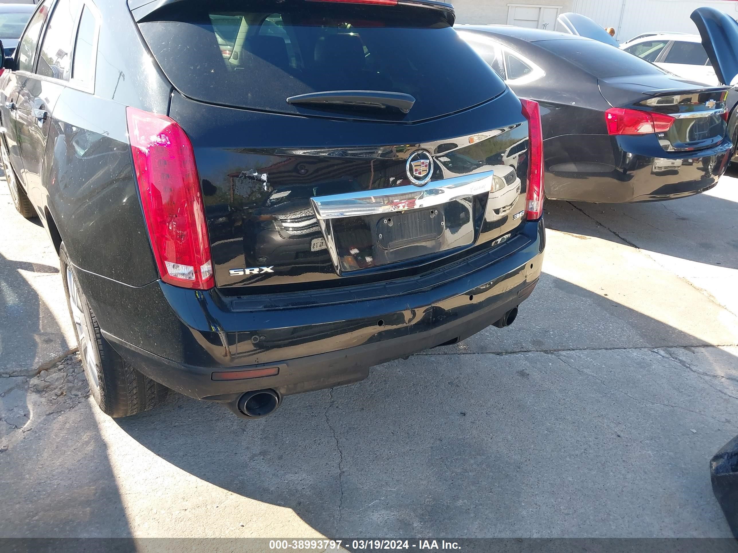 Photo 5 VIN: 3GYFNAE34CS589050 - CADILLAC SRX 