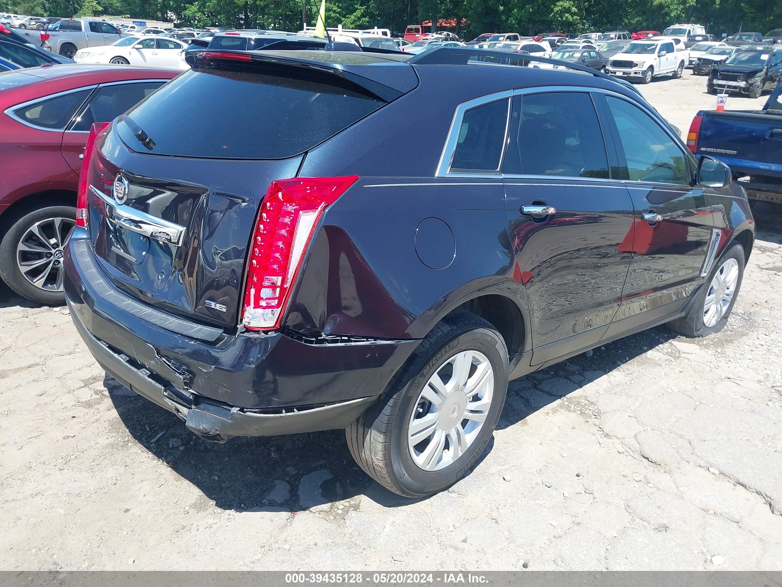 Photo 3 VIN: 3GYFNAE34FS561771 - CADILLAC SRX 